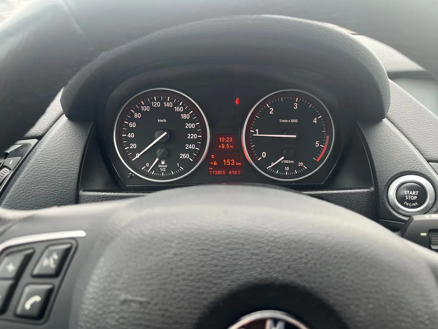 BMW X1 X1 E84 sdrive18d Sport Line Verde - 1