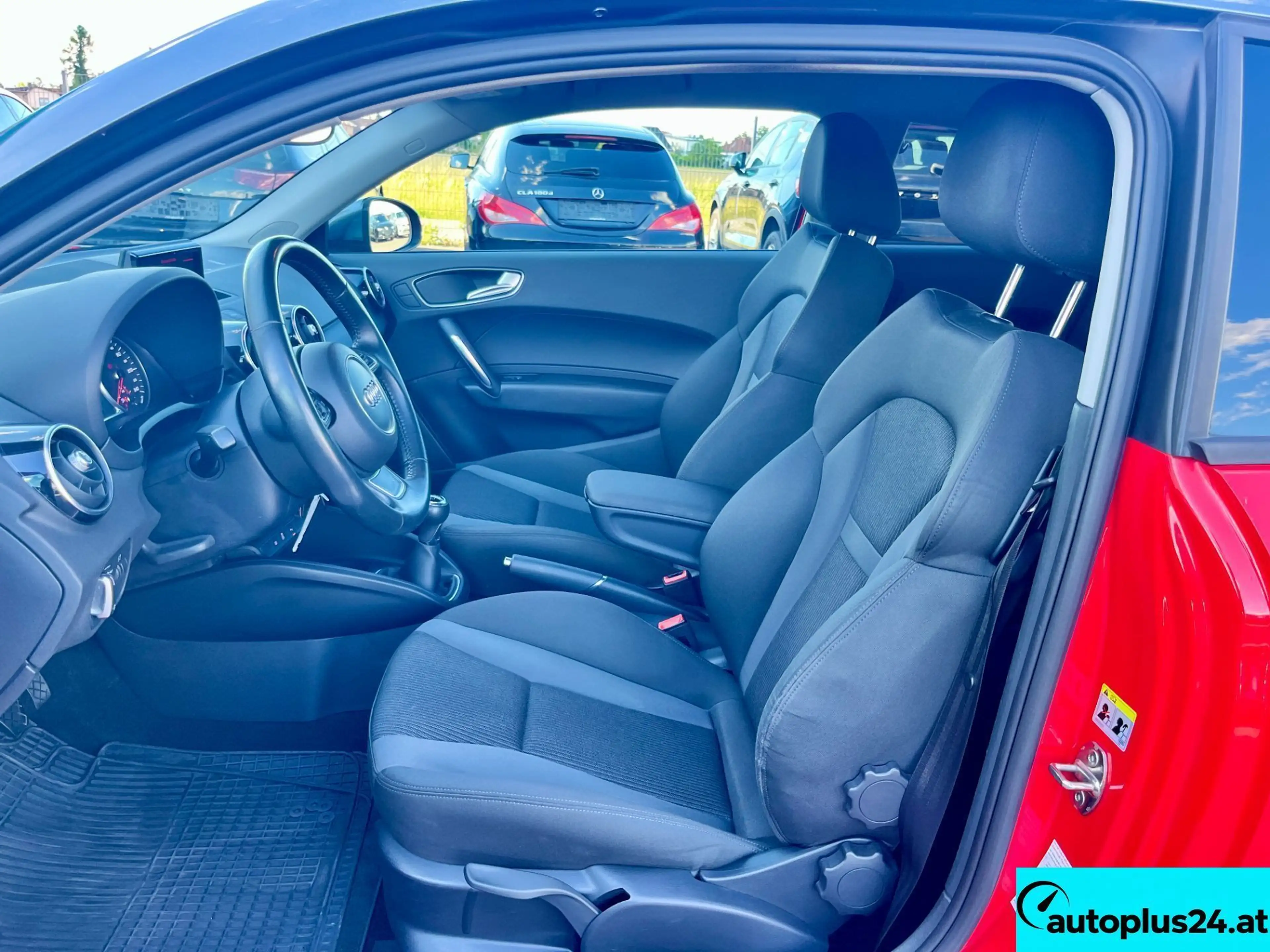 Audi A1 design — photo 9