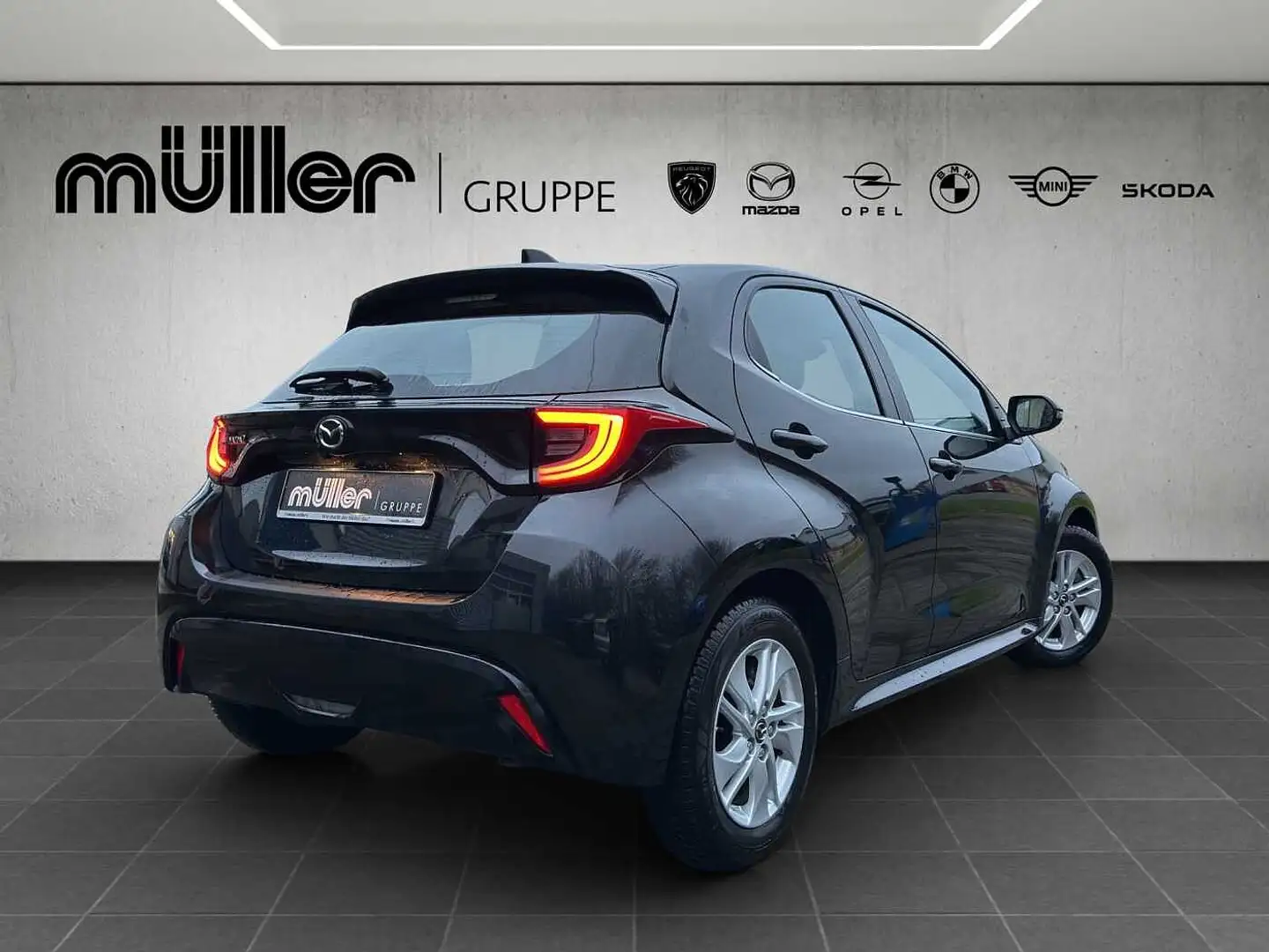 Mazda 2 Hybrid VVT-i 116 PS CVT AGILE Schwarz - 2