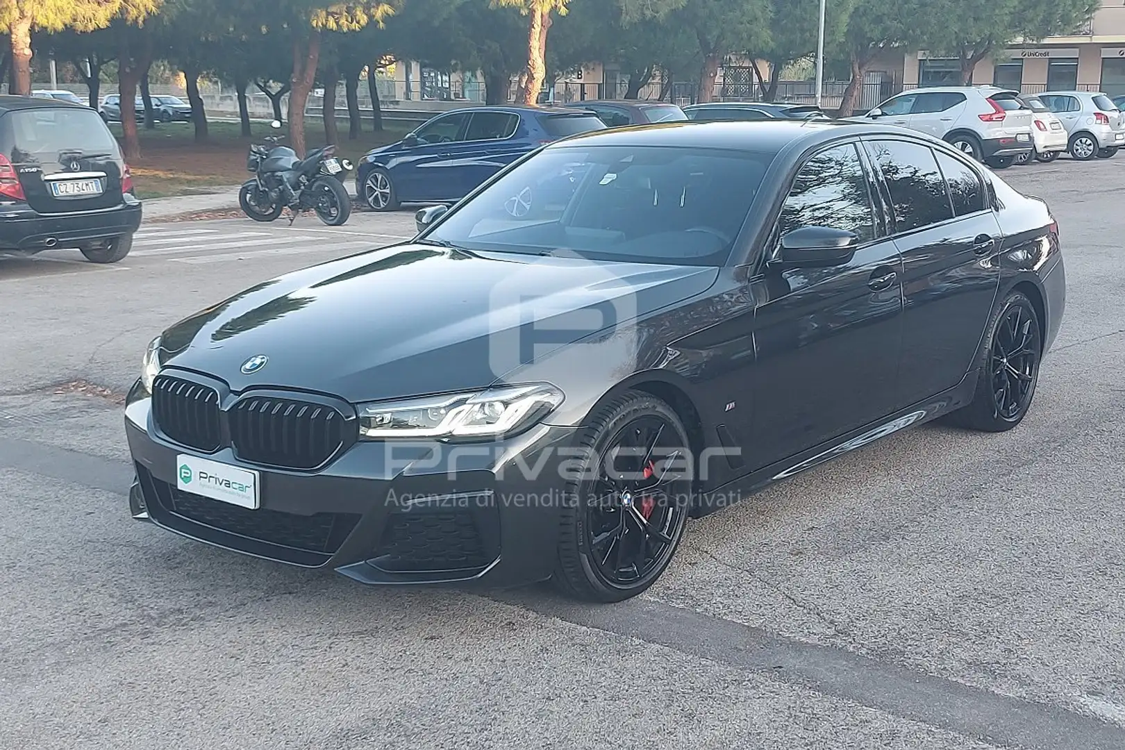 BMW 520 520d 48V Msport Noir - 1