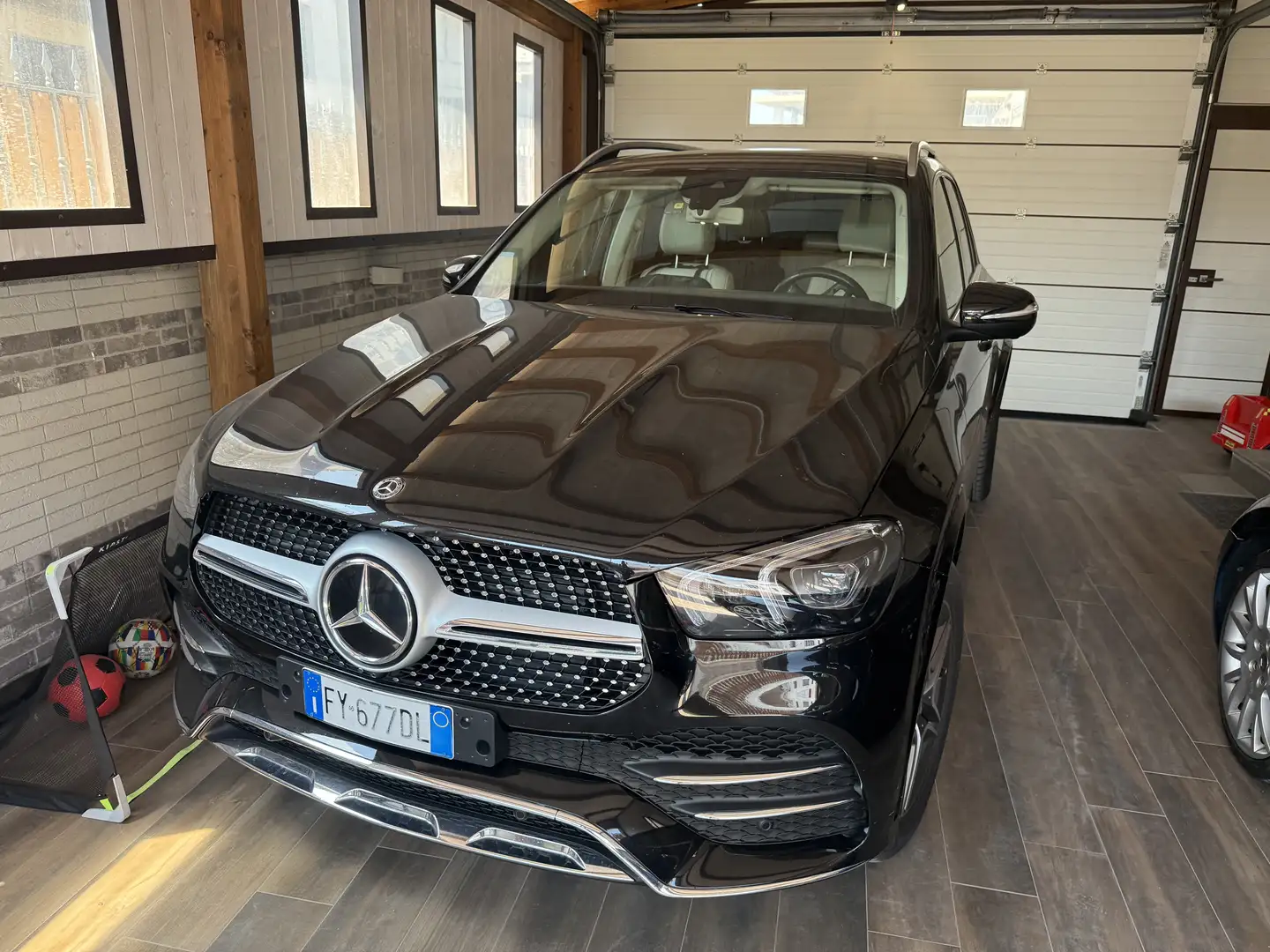 Mercedes-Benz GLE 300 d Premium 4matic auto - 1