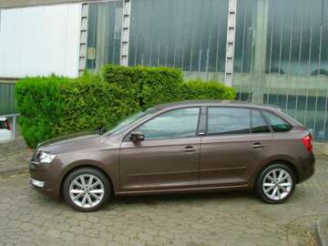 Spaceback Joy Automatik/Xenon/PDC/2.Hd