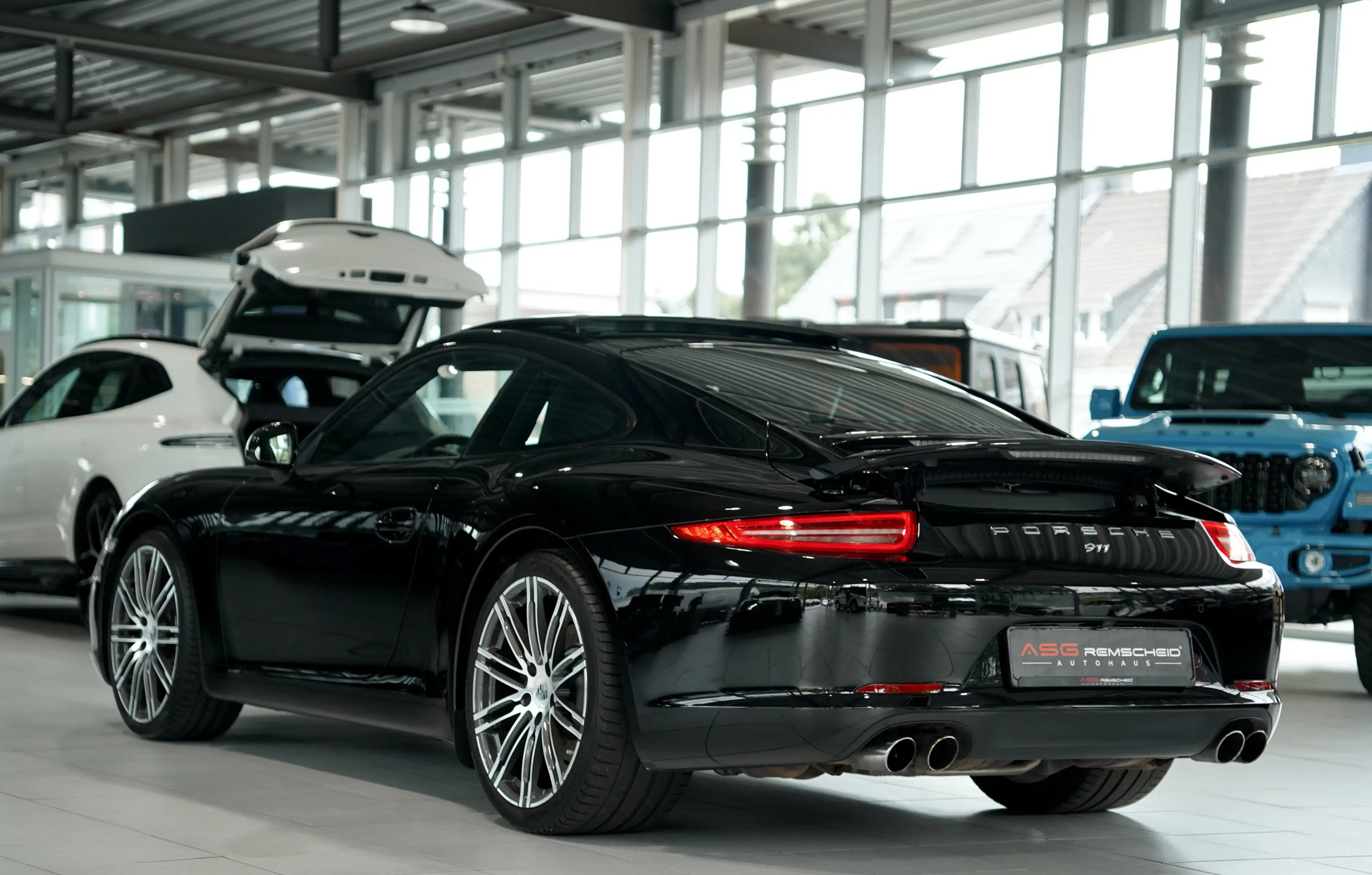 Porsche 911 Carrera PDK Coupé *Black Ed. *Approved — photo 10