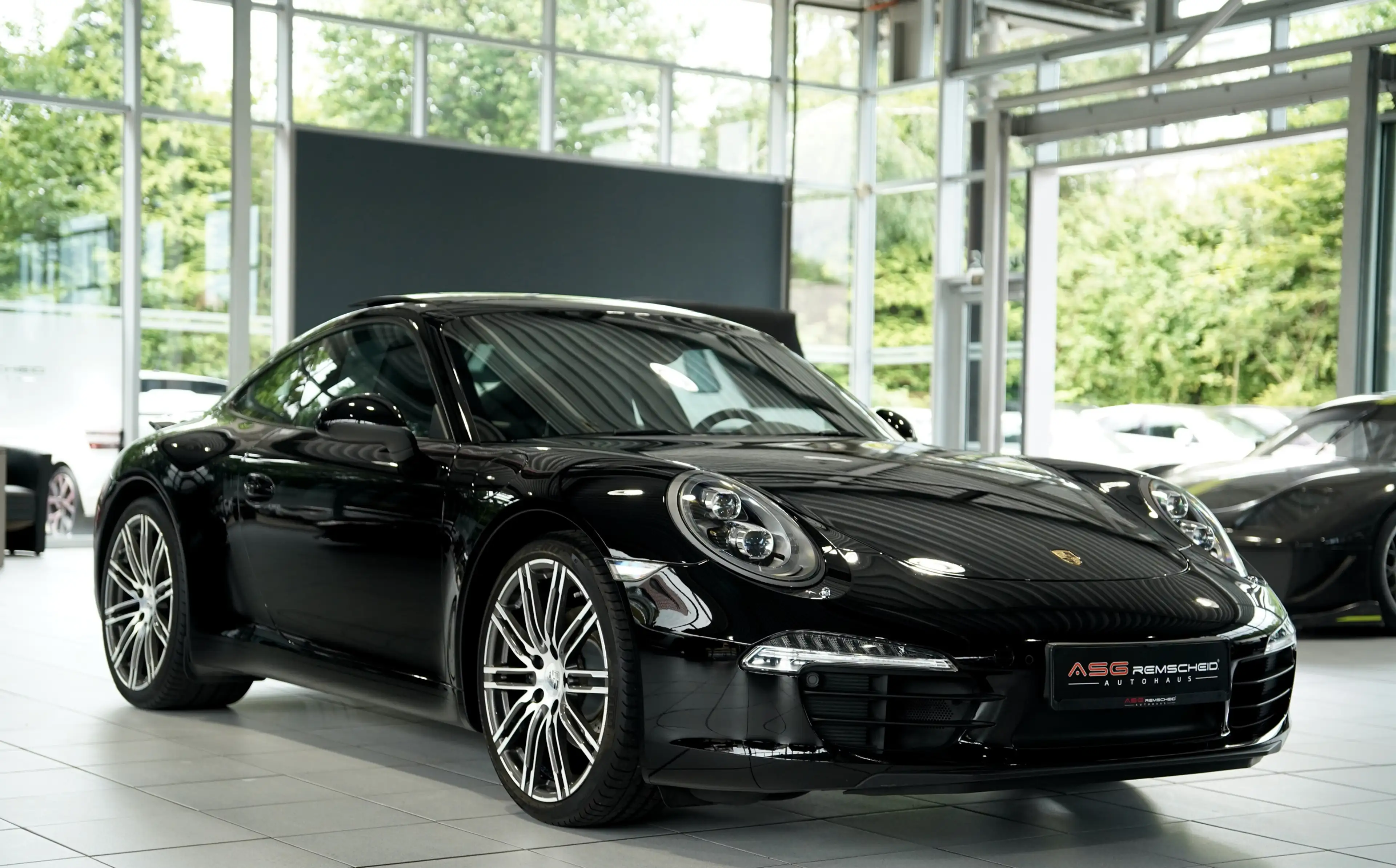Porsche 911 Carrera PDK Coupé *Black Ed. *Approved — photo 6