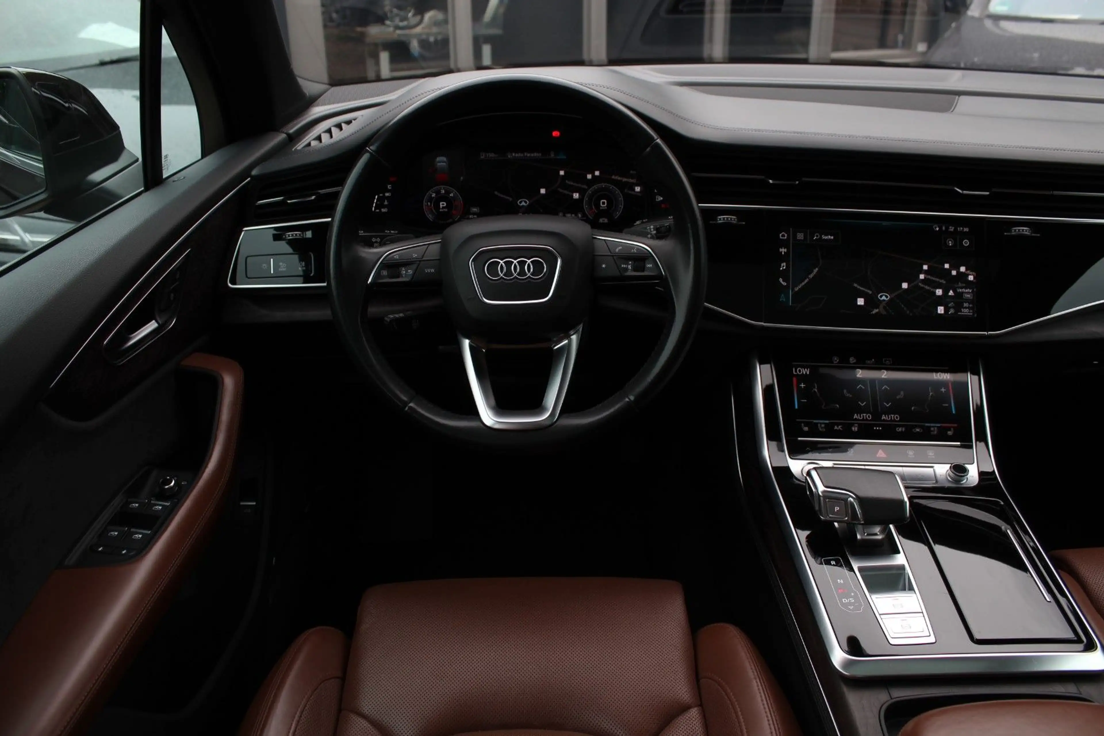 Audi Q7 50 TDI quattro S-Line PANORAMA MATRIX — photo 12