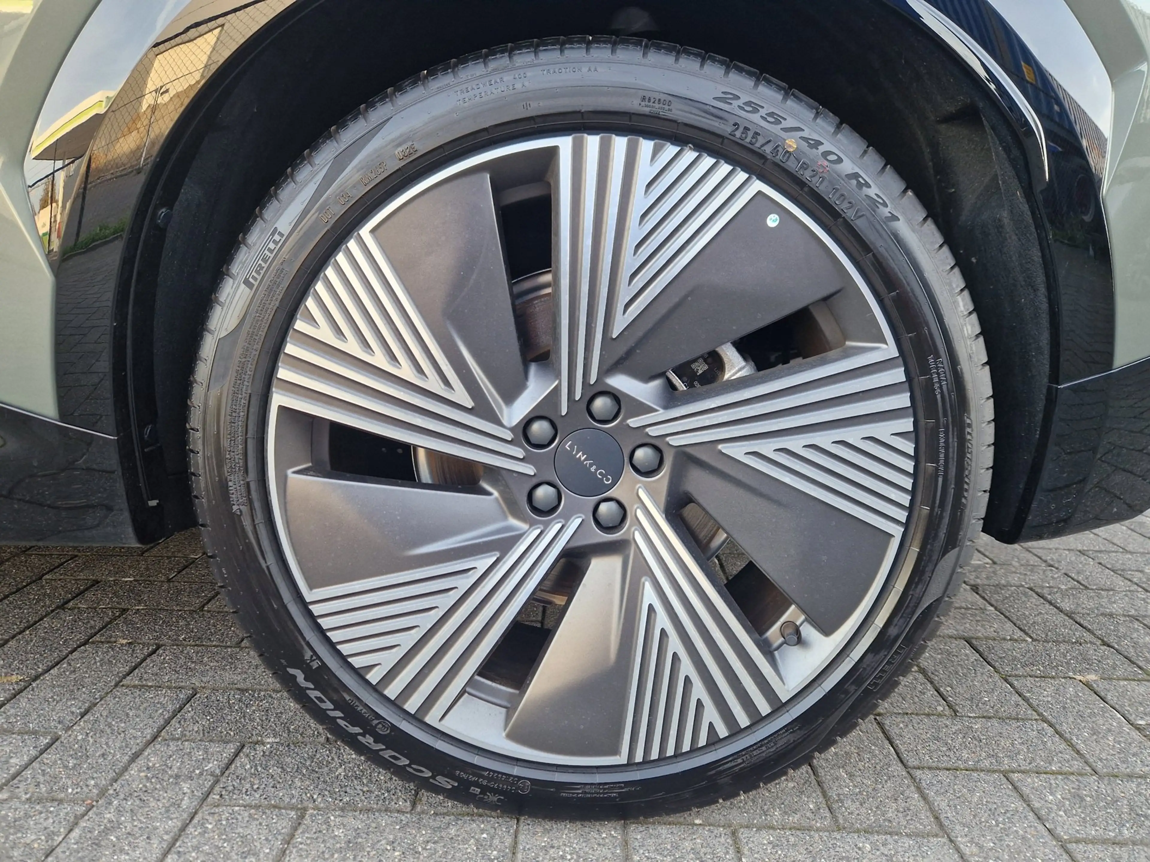 Lynk & Co 08 1.5 More — photo 7