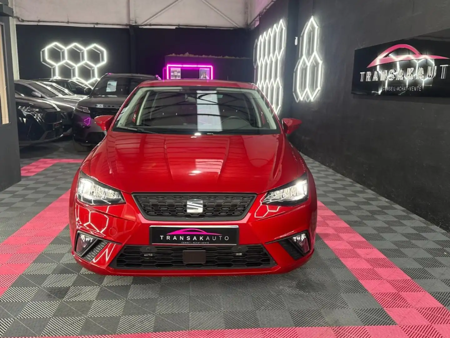 SEAT Ibiza Urban 1.0 EcoTSI 95 ch S/S ~ Clim automatique  ~ Apple CarPlay ~ Caméra de recul ~ Radars AV et AR Rouge - 2