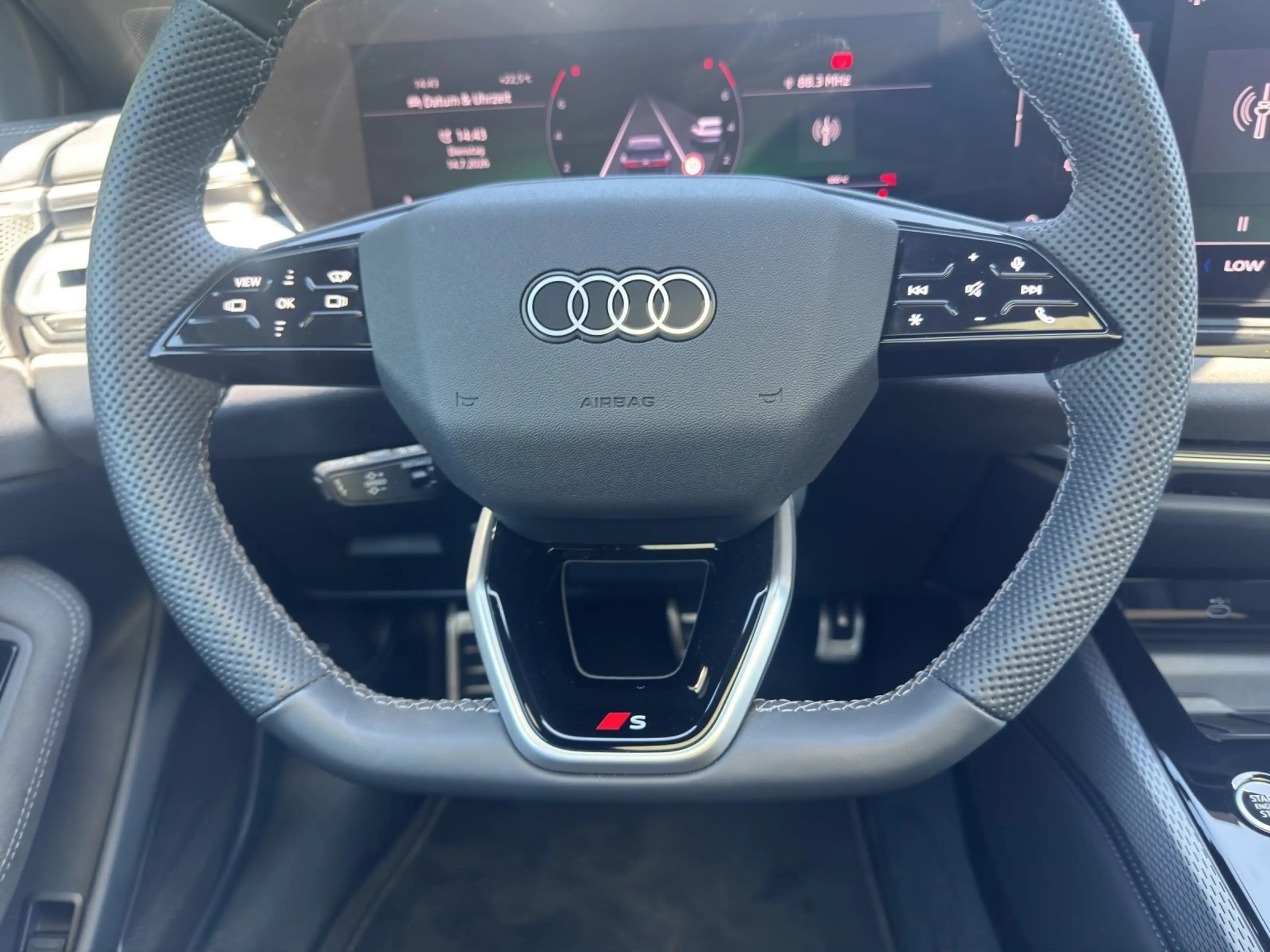 Audi A6 TFSI Q 2x S LINE PANO LM20 ALACANTARA B — photo 9