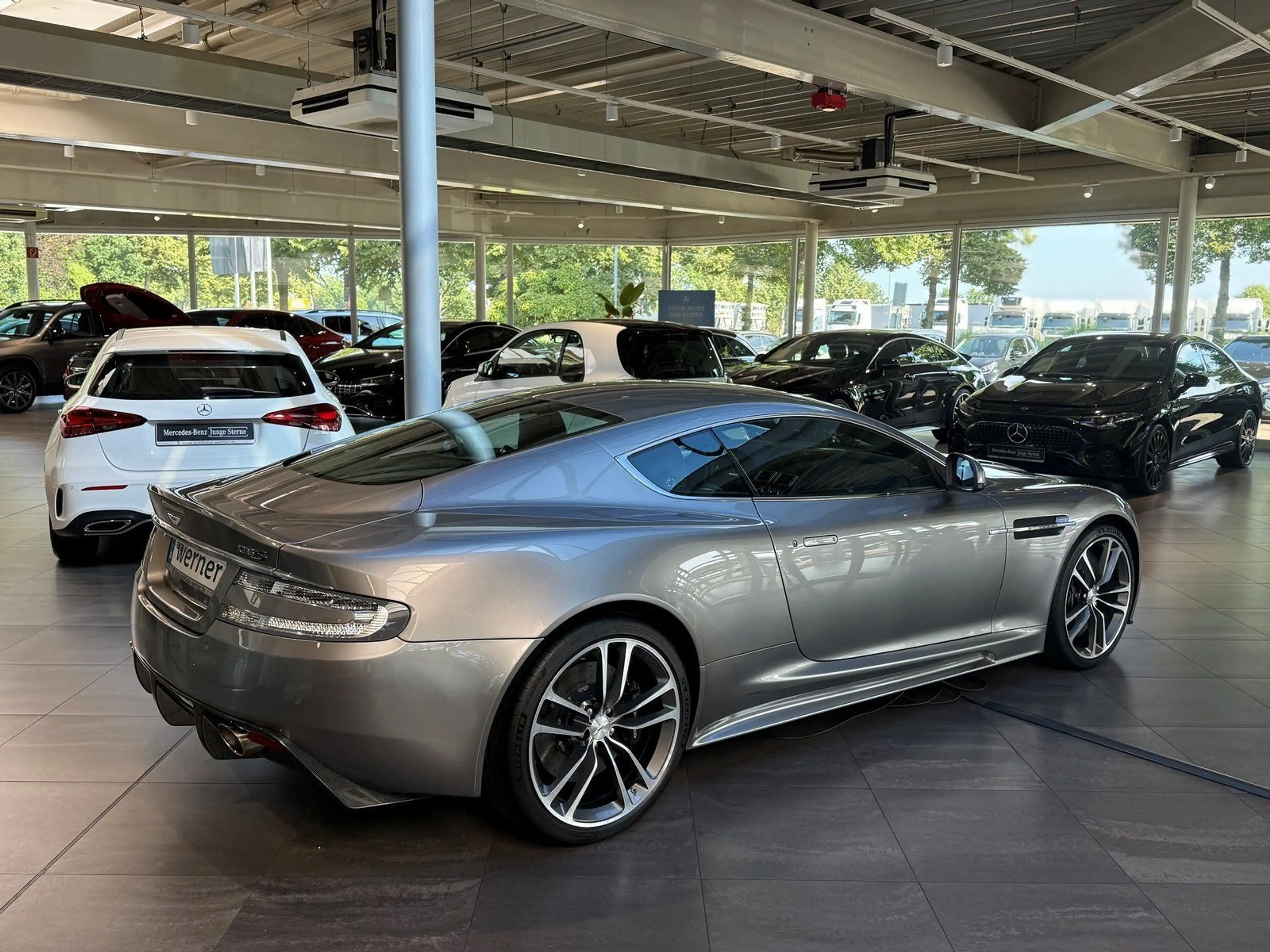 Aston Martin DBS 6.0 Touchtronic V12 "Casino Royal" 007 grüßt — photo 4