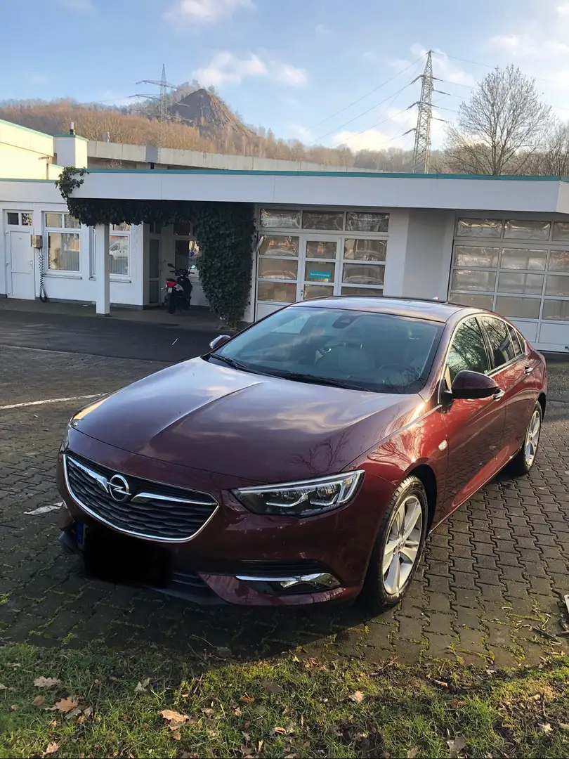 Opel Insignia Exclusive Červená - 1