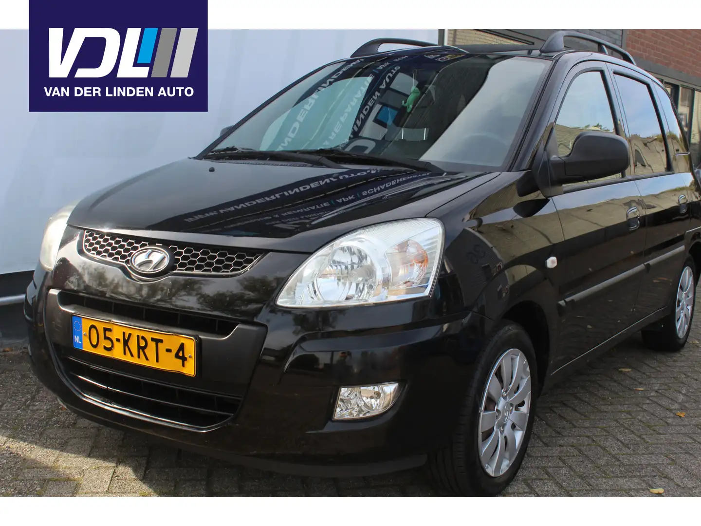 Hyundai Matrix 1.6i Dynamic Airco I Elek ramen I Automaat Zwart - 1