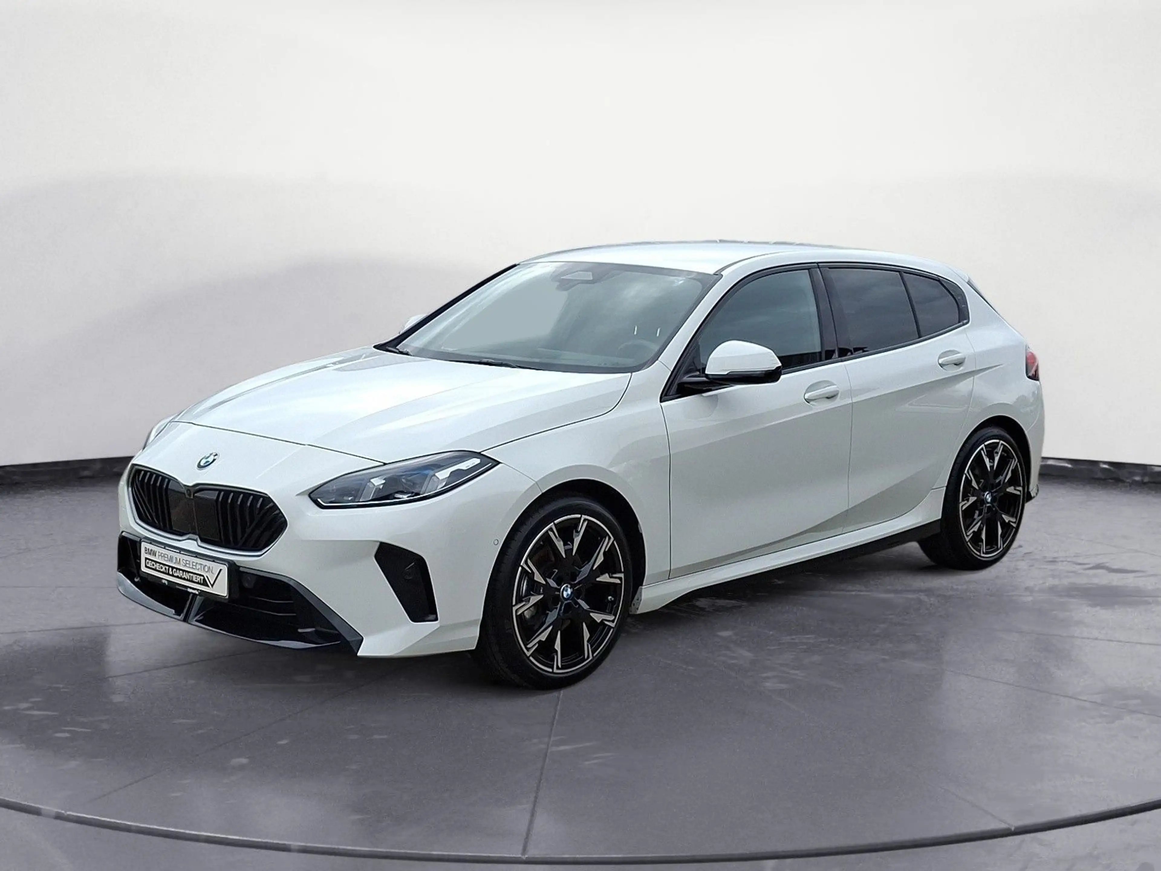 BMW 120 Steptronic M SPORT harman/kardon Iconic Glow — photo 2