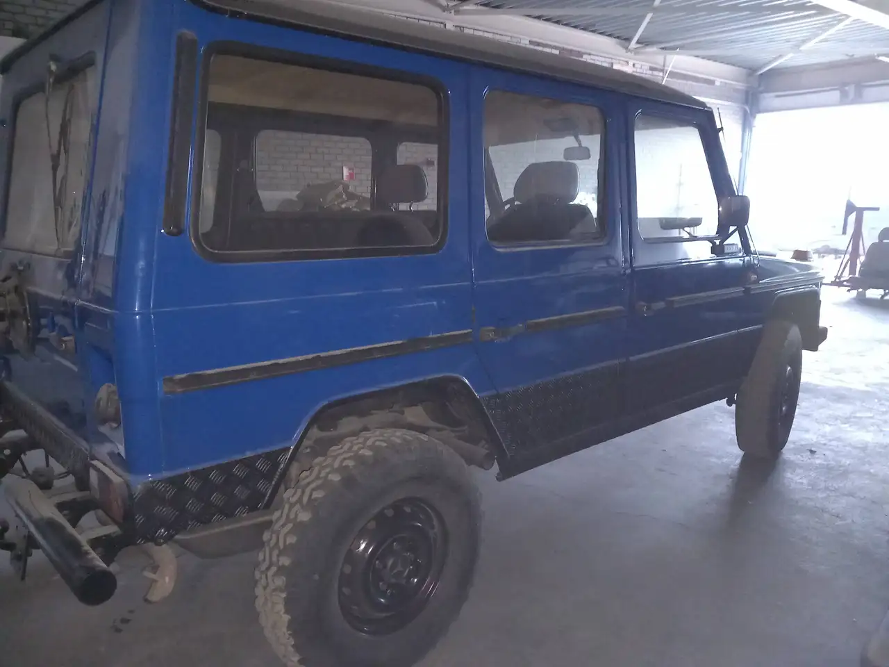 Mercedes-Benz 300 GD lang, foto 3