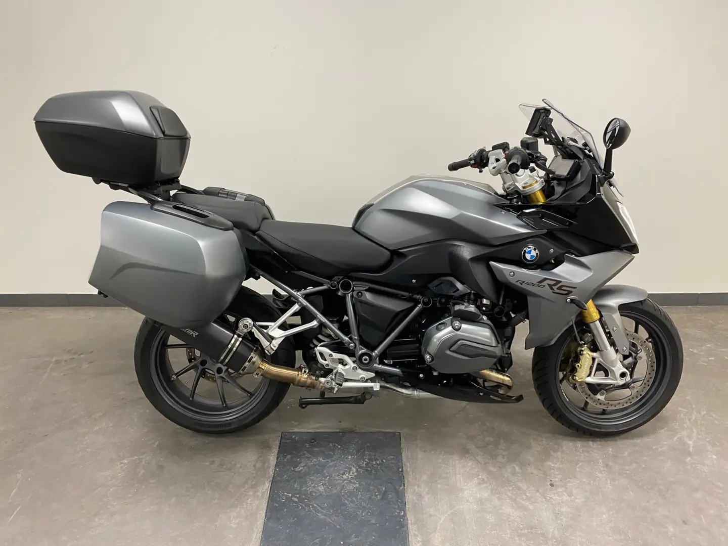 BMW R 1200 RS siva - 1