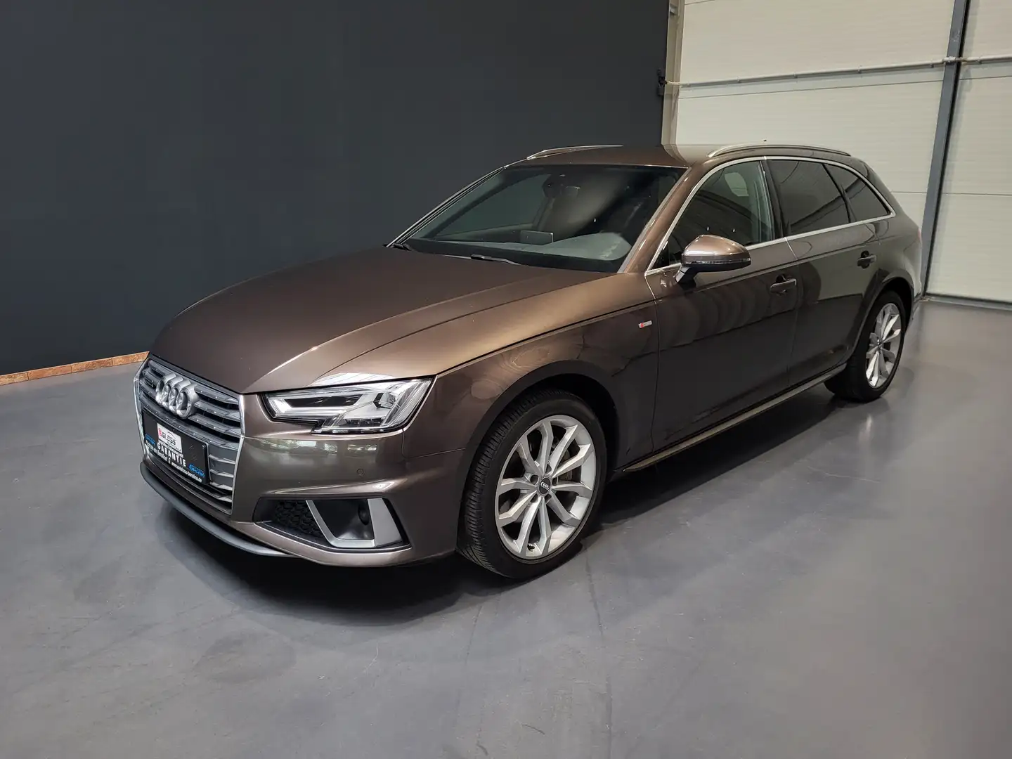 Audi A4 40TDI quattro S-Line sport *TOP Ausstattung* Braun - 1