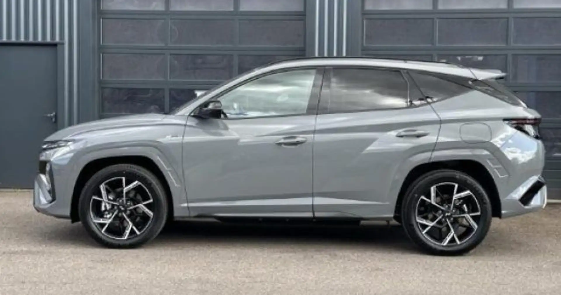 Hyundai TUCSON 1.6 T-GDI N-Line IN PROMO Grau - 2