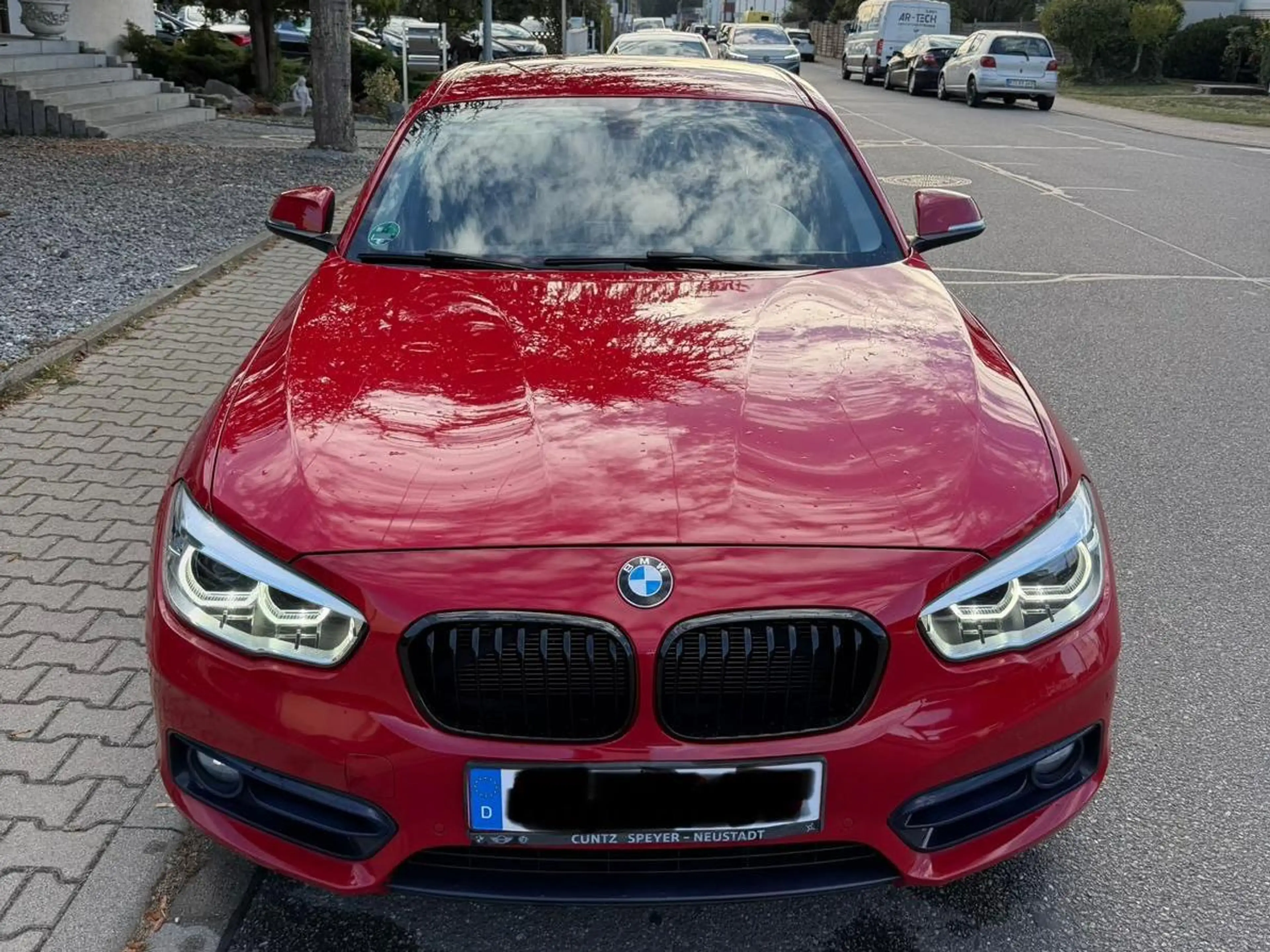 BMW 118 118 i Sport Line,Navi, Lenkradheizung, TÜV Neu — photo 8
