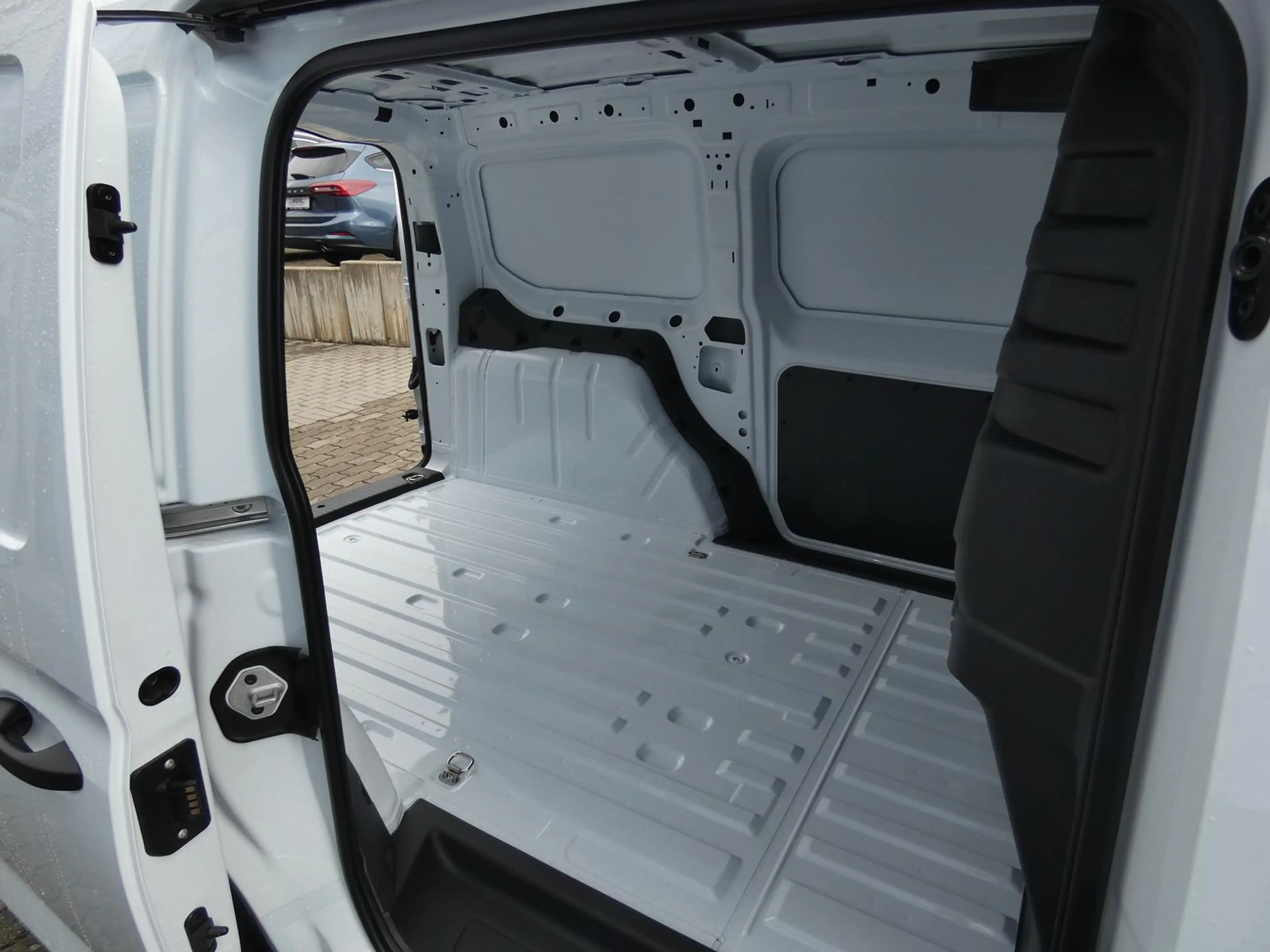 Ford Transit Connect Trend L2 #AHK #NAVI *SOFORT* — photo 9