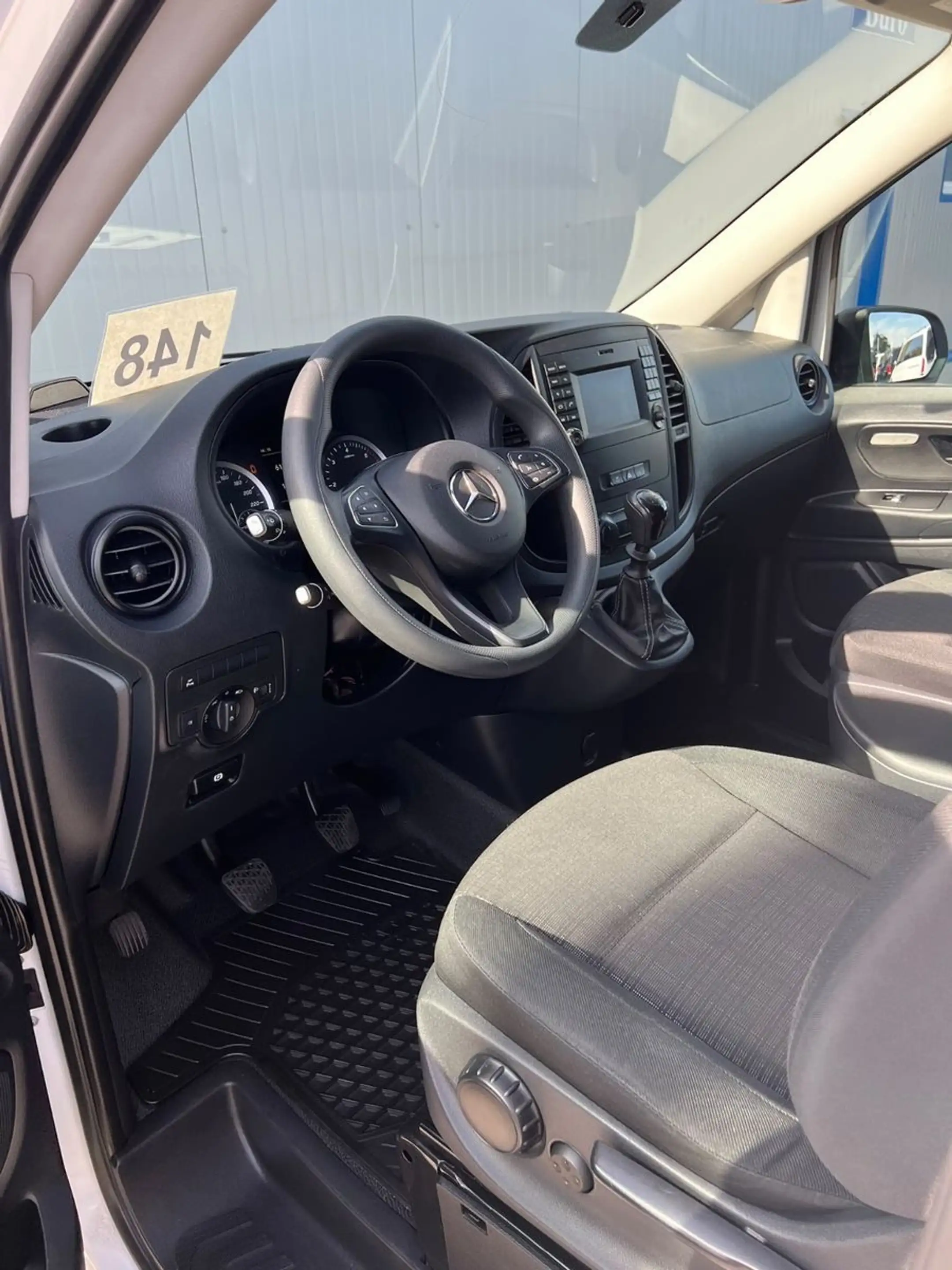 Mercedes-Benz Vito 114 LANG 6G KLIMA TEMPOMAT SITZHEIZUNG PDC — photo 12