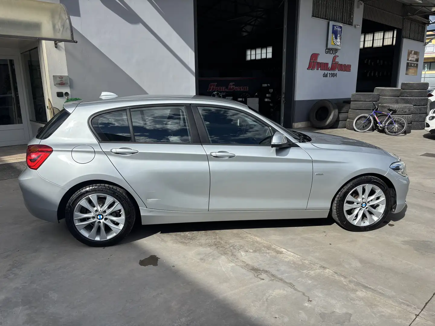 BMW 116 116d 5p Urban - 2