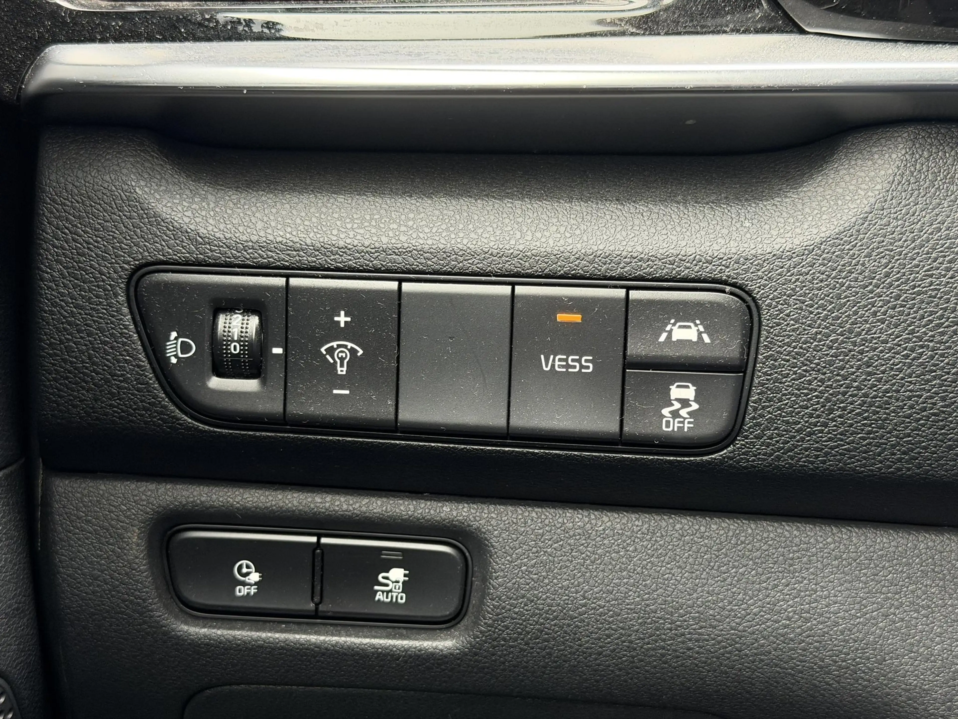 Kia e-Niro DynamicLine 64 kWh SOH 95,7% | Achteruitrijcamera — photo 15