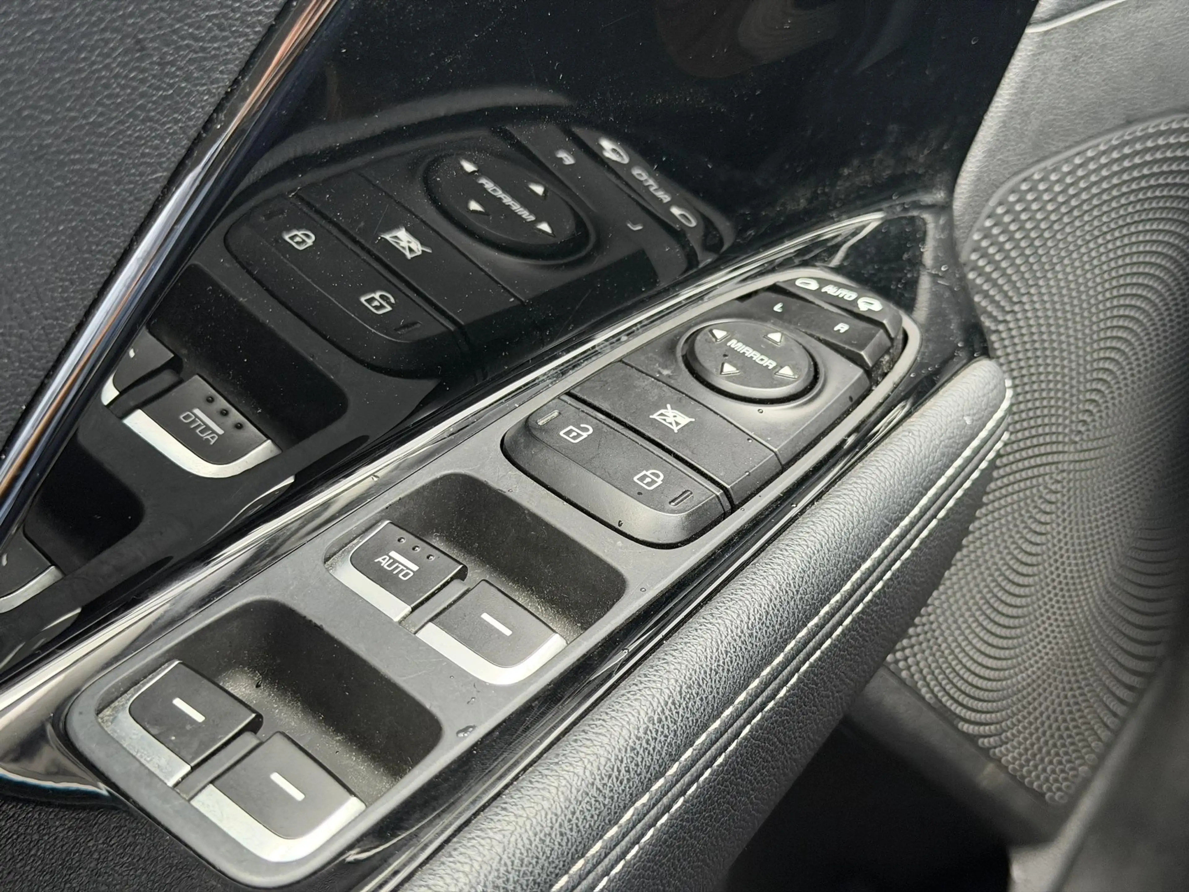 Kia e-Niro DynamicLine 64 kWh SOH 95,7% | Achteruitrijcamera — photo 14
