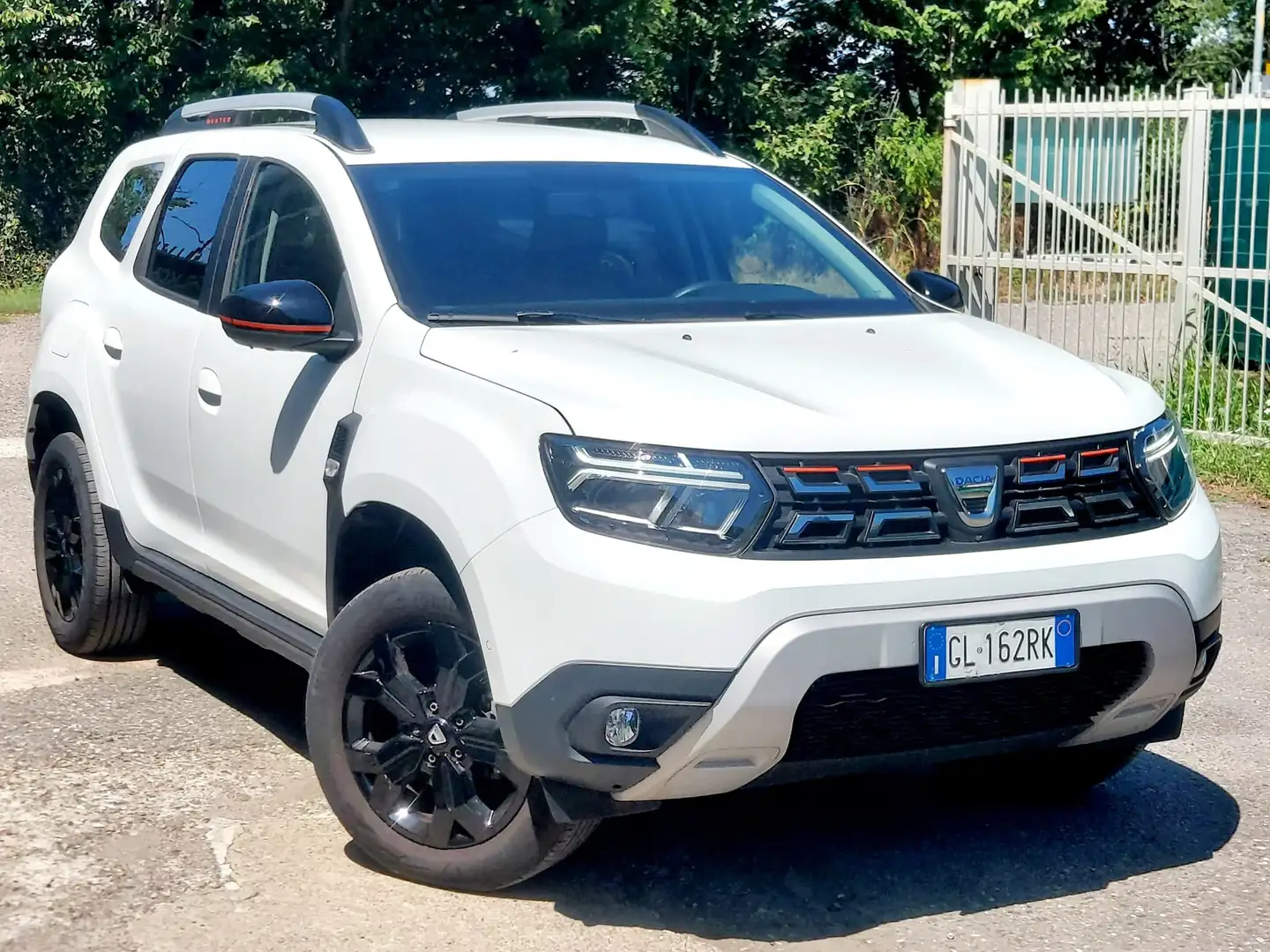 Dacia Duster Duster II 2021 1.0 tce SL Extreme Gpl 4x2 100cv Fehér - 1