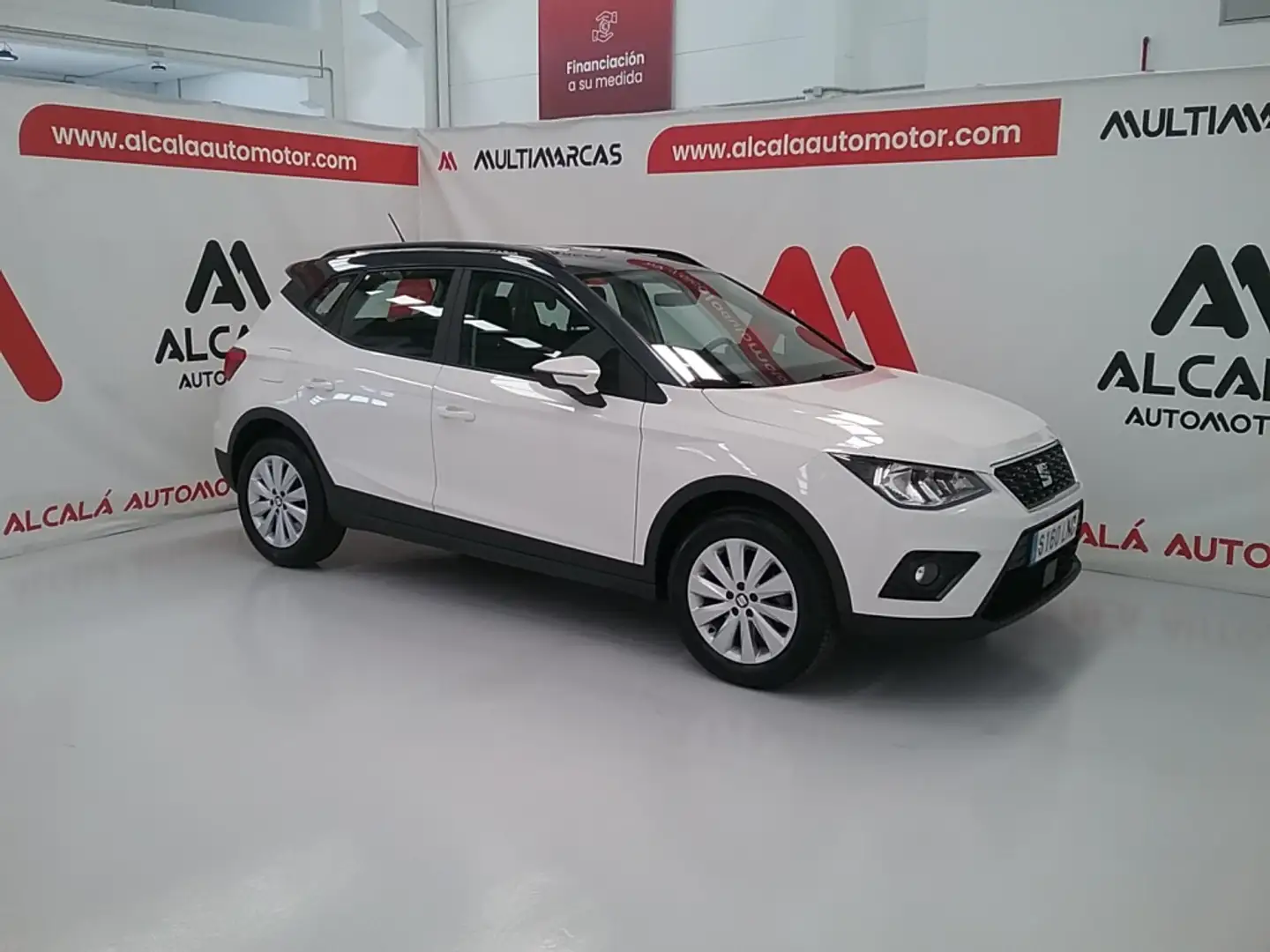 SEAT Arona 1.0 TSI Ecomotive S&S Style 110 Weiß - 2