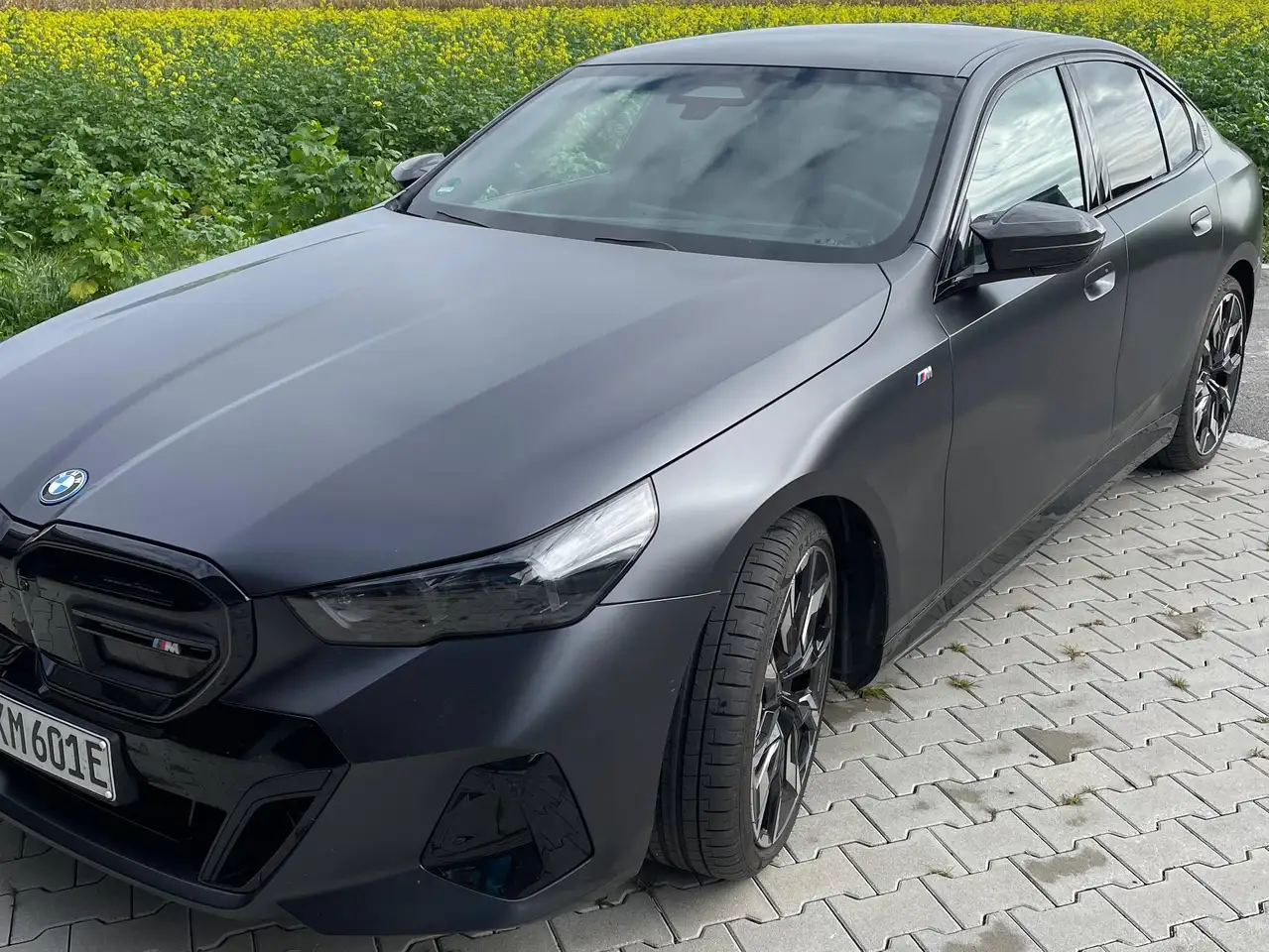 BMW i5