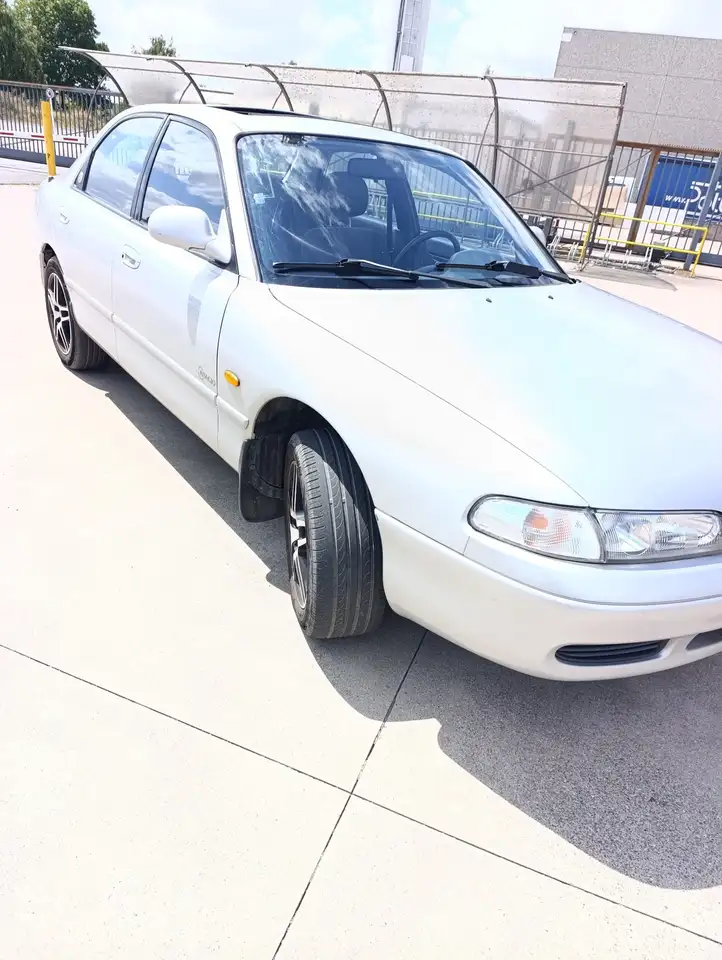 Mazda 626 Classic Edition, foto 4