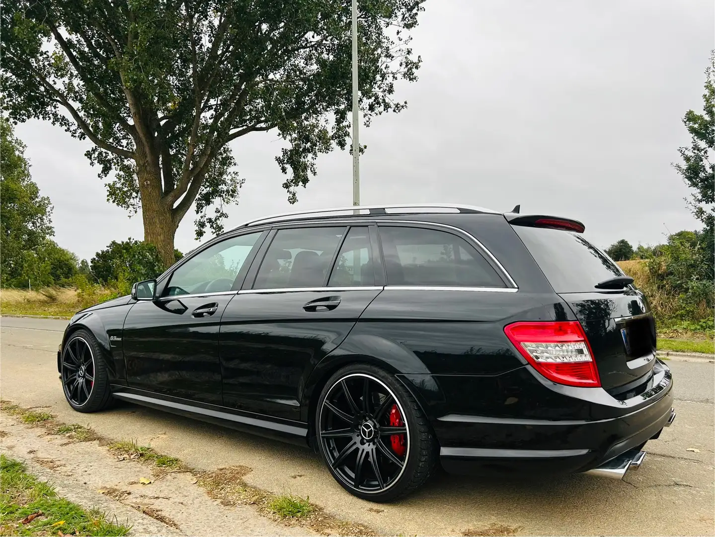 Mercedes-Benz C 63 AMG Edition Performance / Utilitaire Lichte vracht - 1