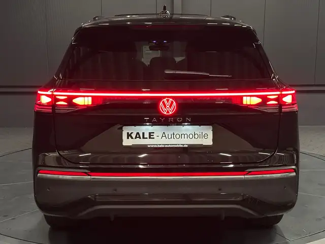 Volkswagen Tayron view 4