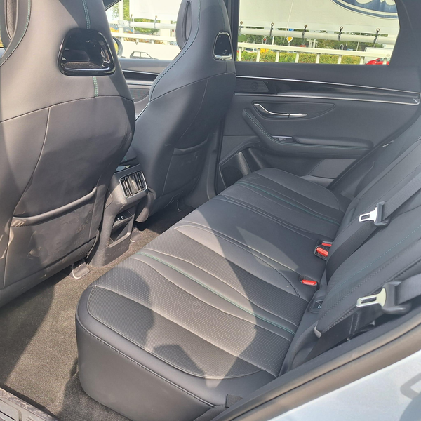 BYD Seal U Comfort 71.8 kWh | 360" Camera | Adaptive Cruise | — photo 11