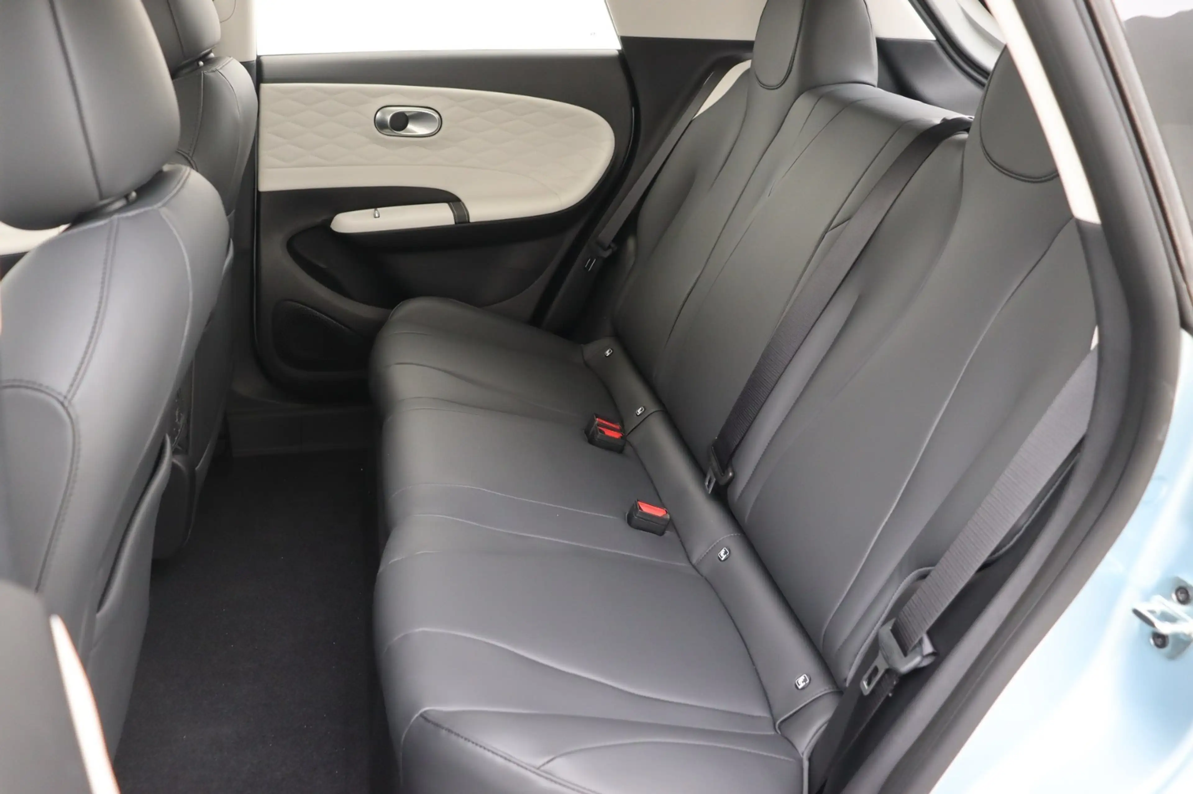 Dongfeng Box 42.30 Kwh – Premium Edition – Automatik - ACC - Kamera - Klima - Apple - Alu - — photo 10