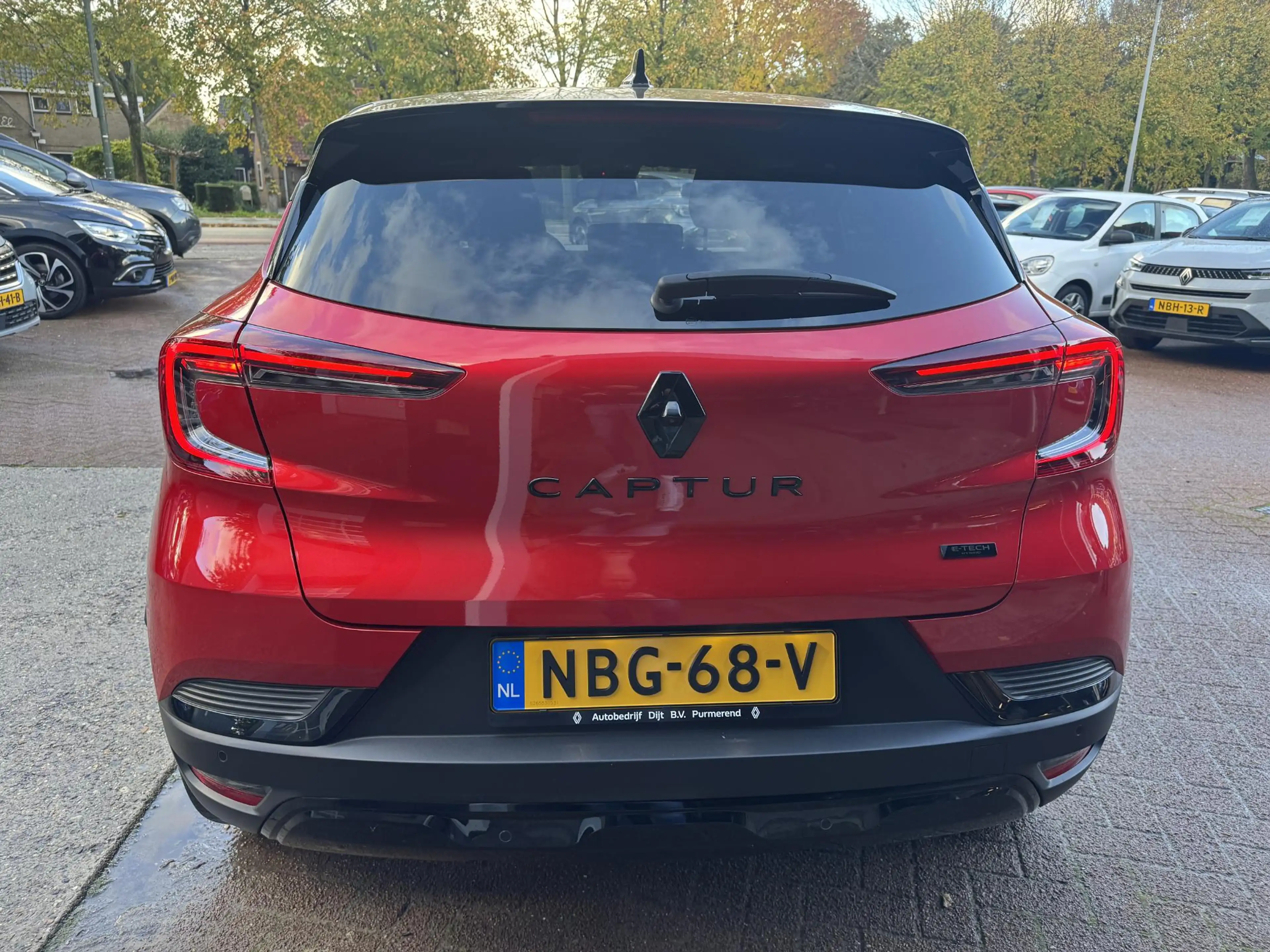 Renault Captur 1.6 E-Tech Hybrid 145 Rive Gauche — photo 6