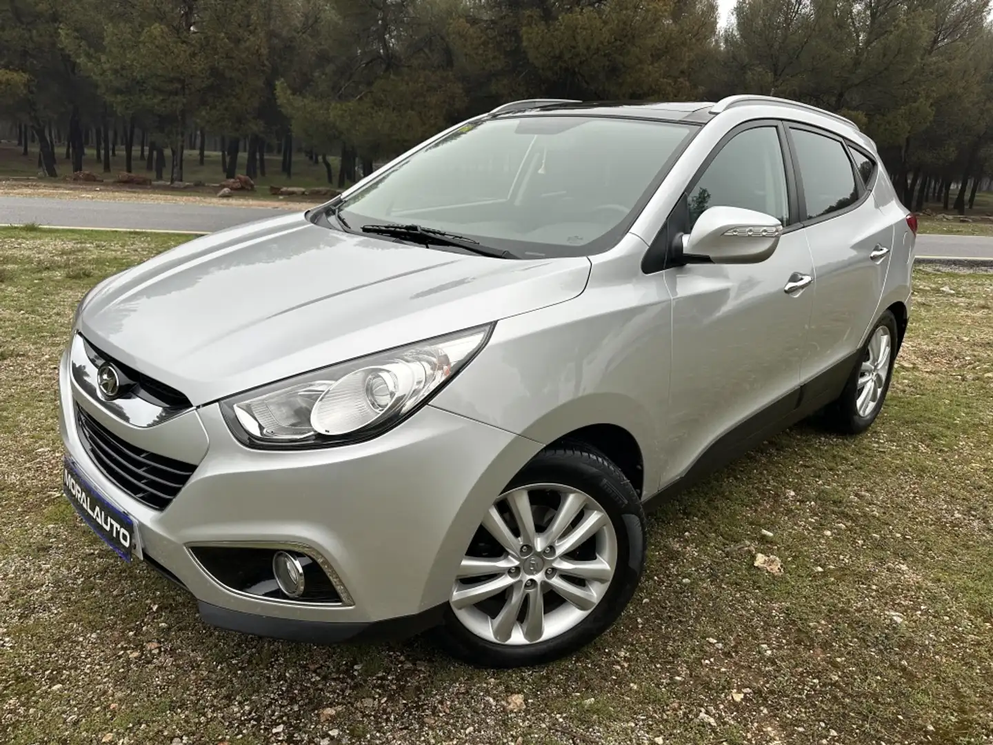 Hyundai iX35 2.0CRDI GLS Tecno Sky Nav 4x2 Plateado - 1