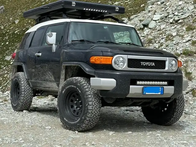 Toyota FJ Cruiser BENZ/GPL