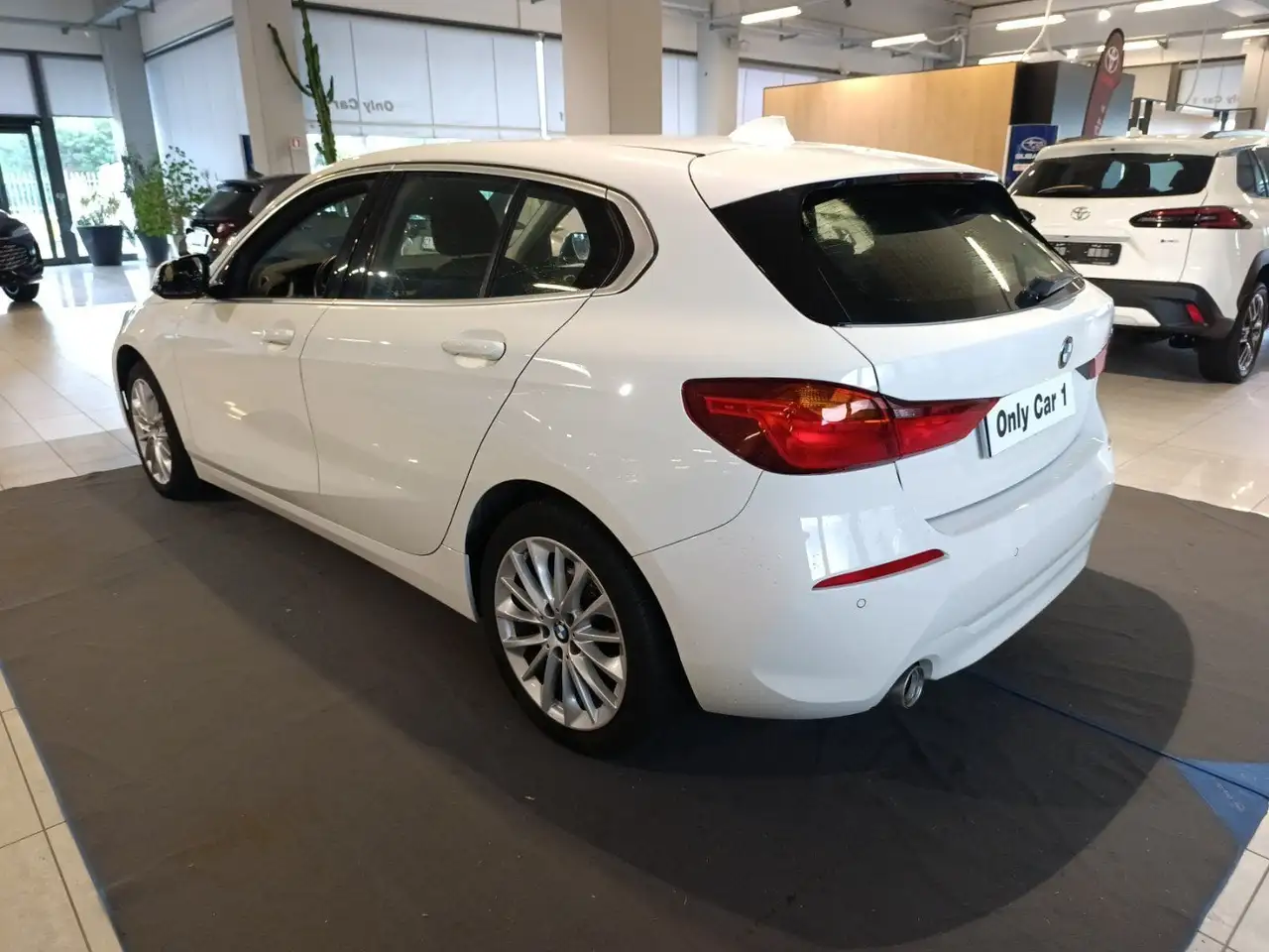 BMW 116 116d 5p automatica, миниатюра 3