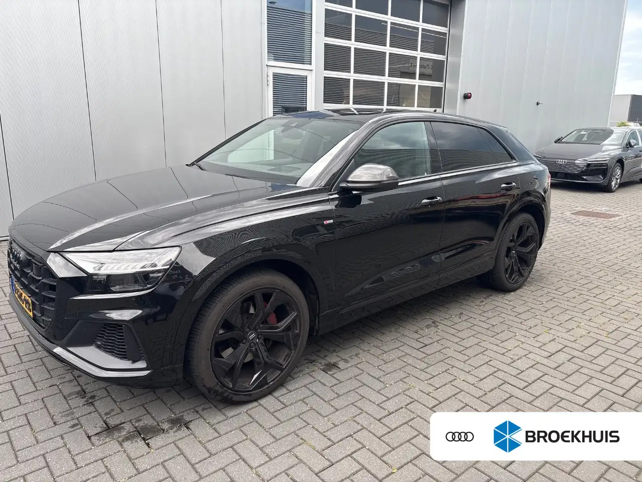 Audi Q8