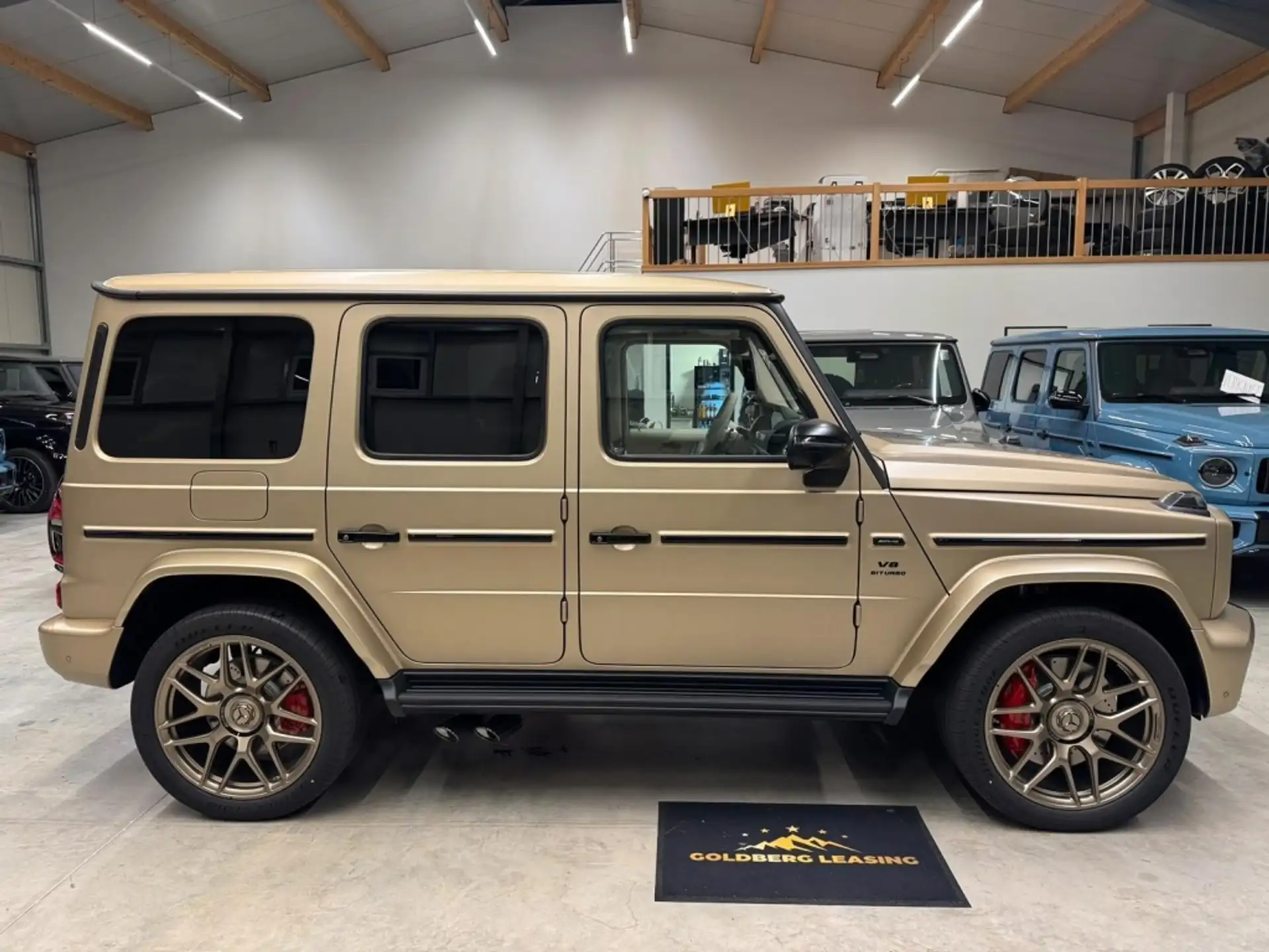 벤츠 G-Class G 63 AMG 2026 베이지 사진 5