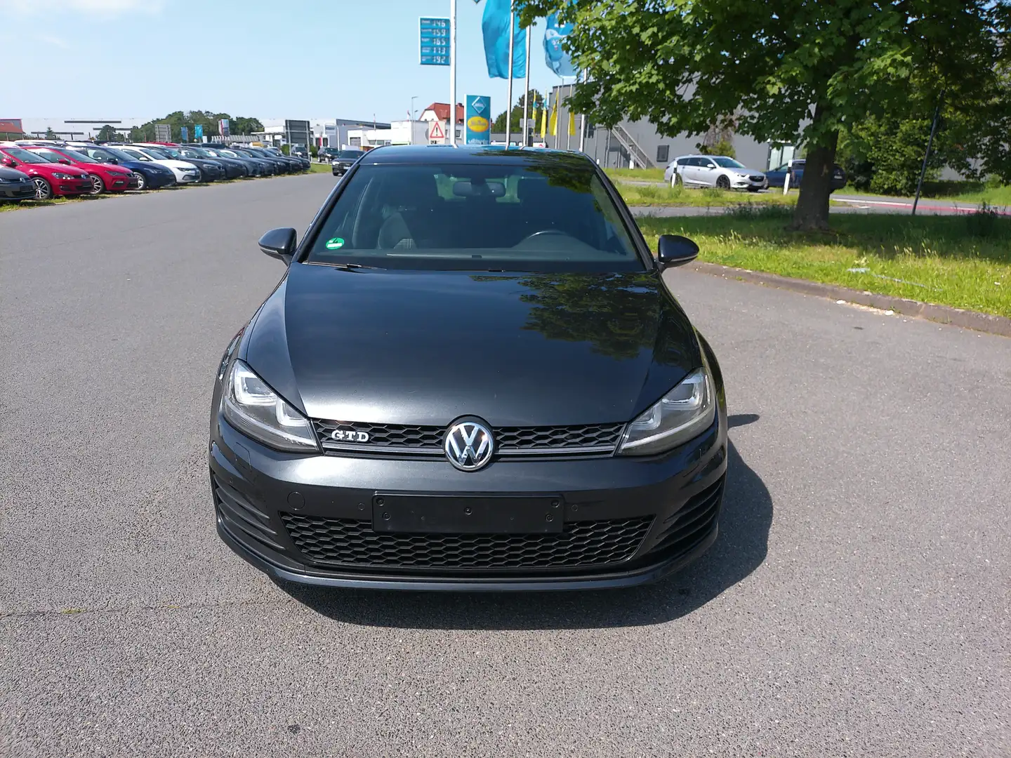 Volkswagen Golf GTD GTD*XENON*NAVI*CarPlay*Dynaudio*KAMERA*Alcantara* Grau - 2