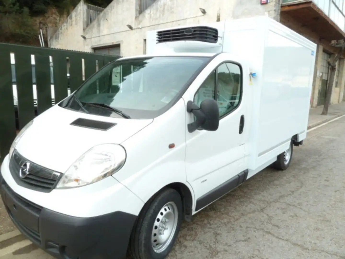 Opel Vivaro CAJA FRIGORIFICA,FRIO DE CONGELACION CARRIE Blanco - 1