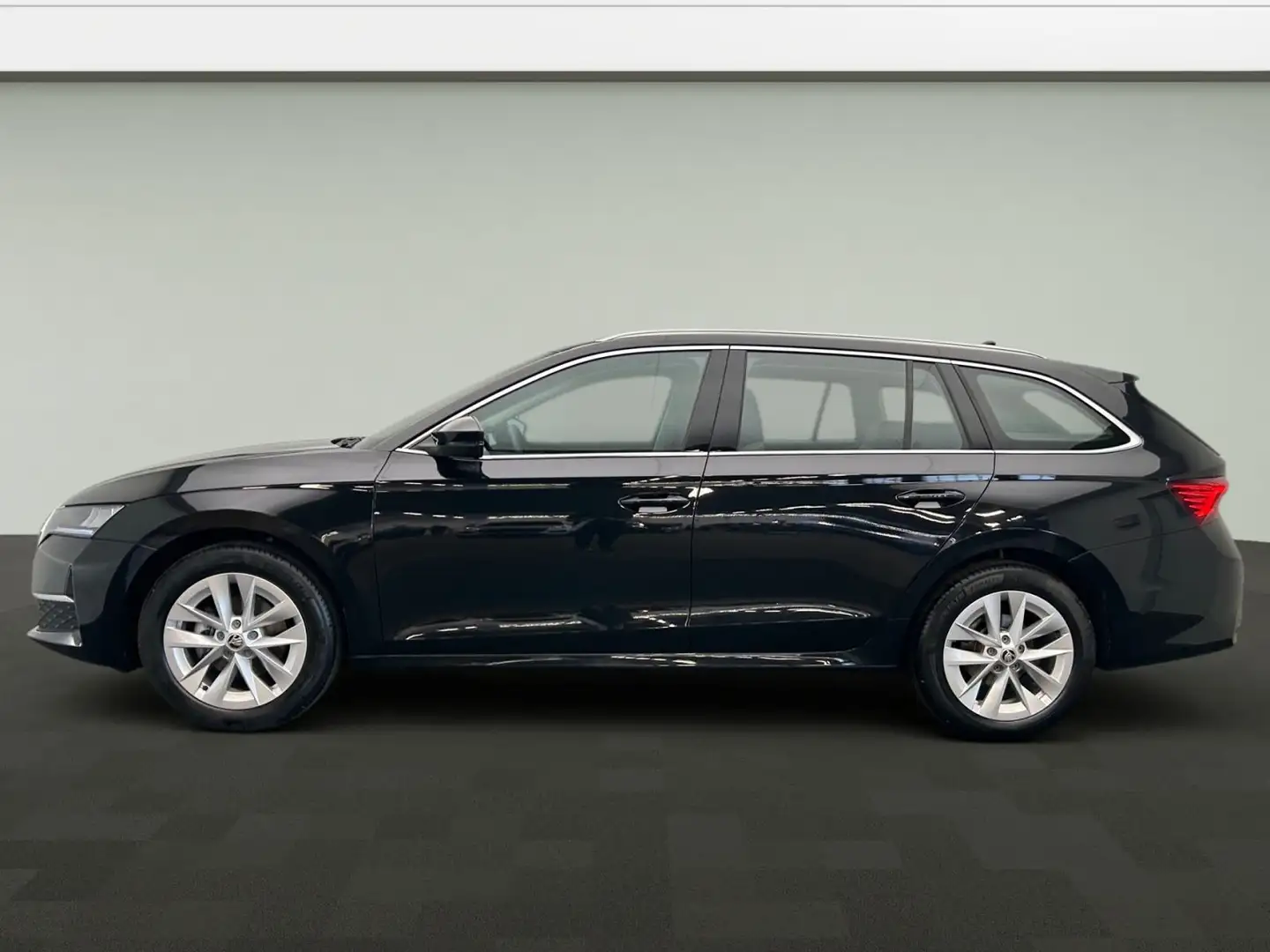 Skoda Octavia Combi 2.0 TDI Selection DSG*Pano*LED*Vir Schwarz - 2