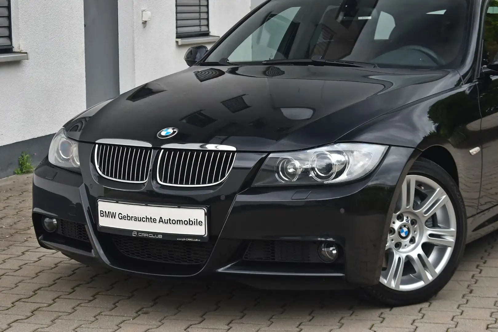 BMW 330 d touring M-Sportpaket! Schalter! 1a Pflege!* Noir - 1