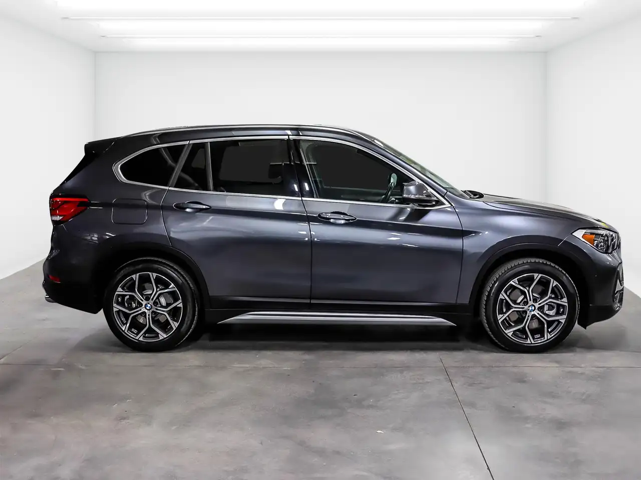 BMW X1 снимка BMW X1