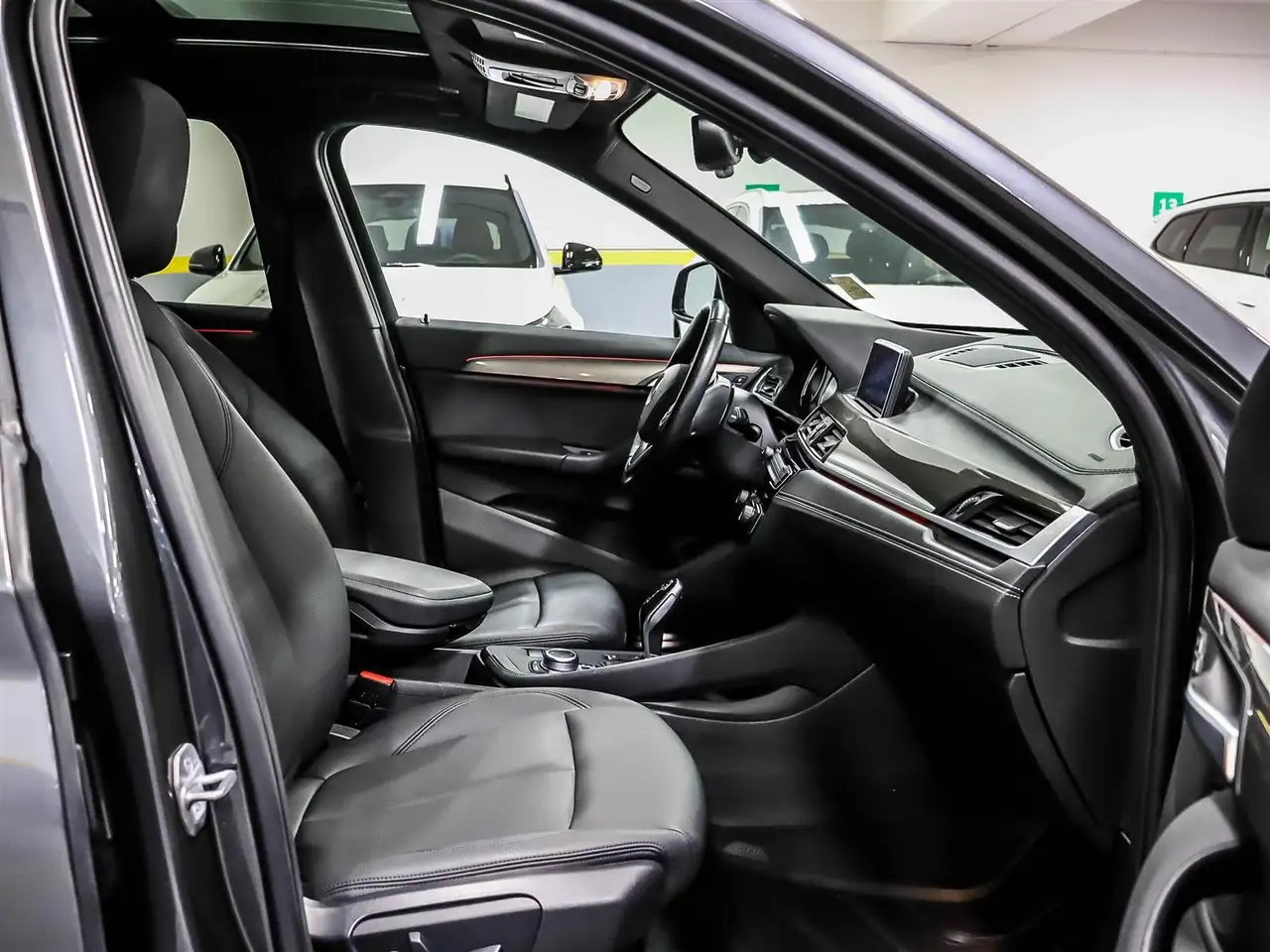 BMW X1 снимка BMW X1