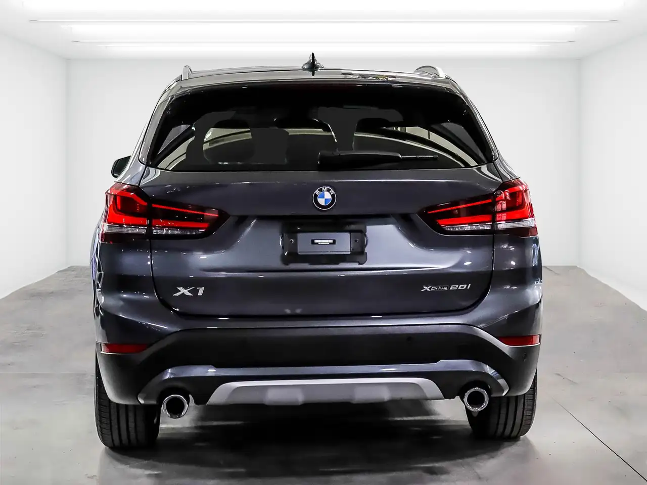 BMW X1 снимка BMW X1