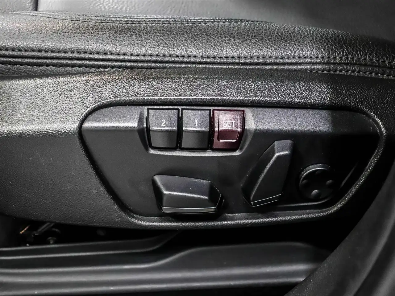 BMW X1 снимка BMW X1