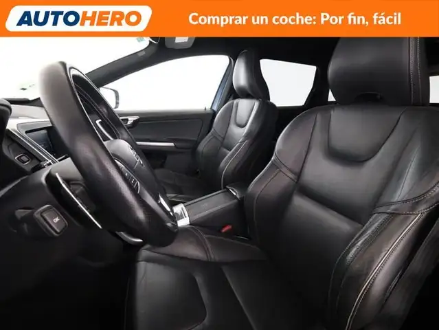 Volvo XC60 view 11