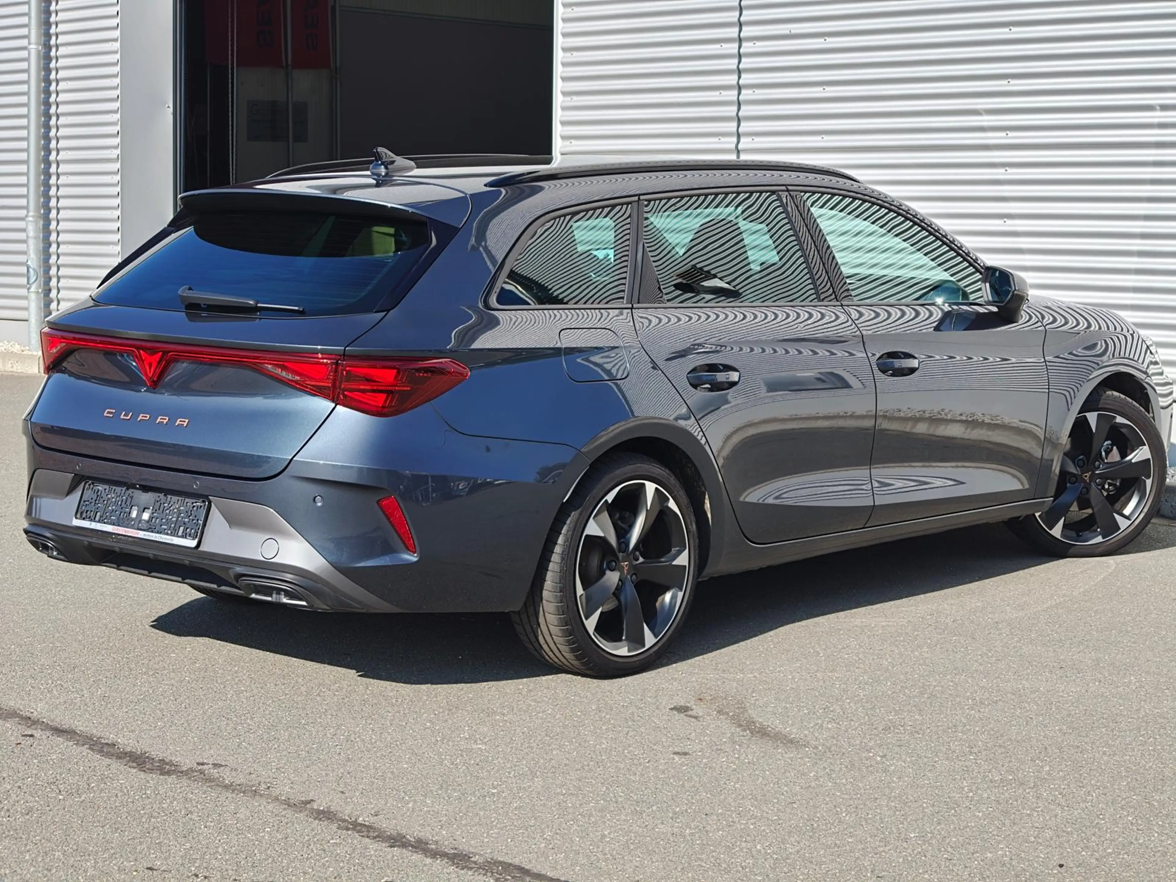 CUPRA Leon SPORTSTOURER 1.5eTSI DSG AHK/MATRIX/NAVI — photo 5